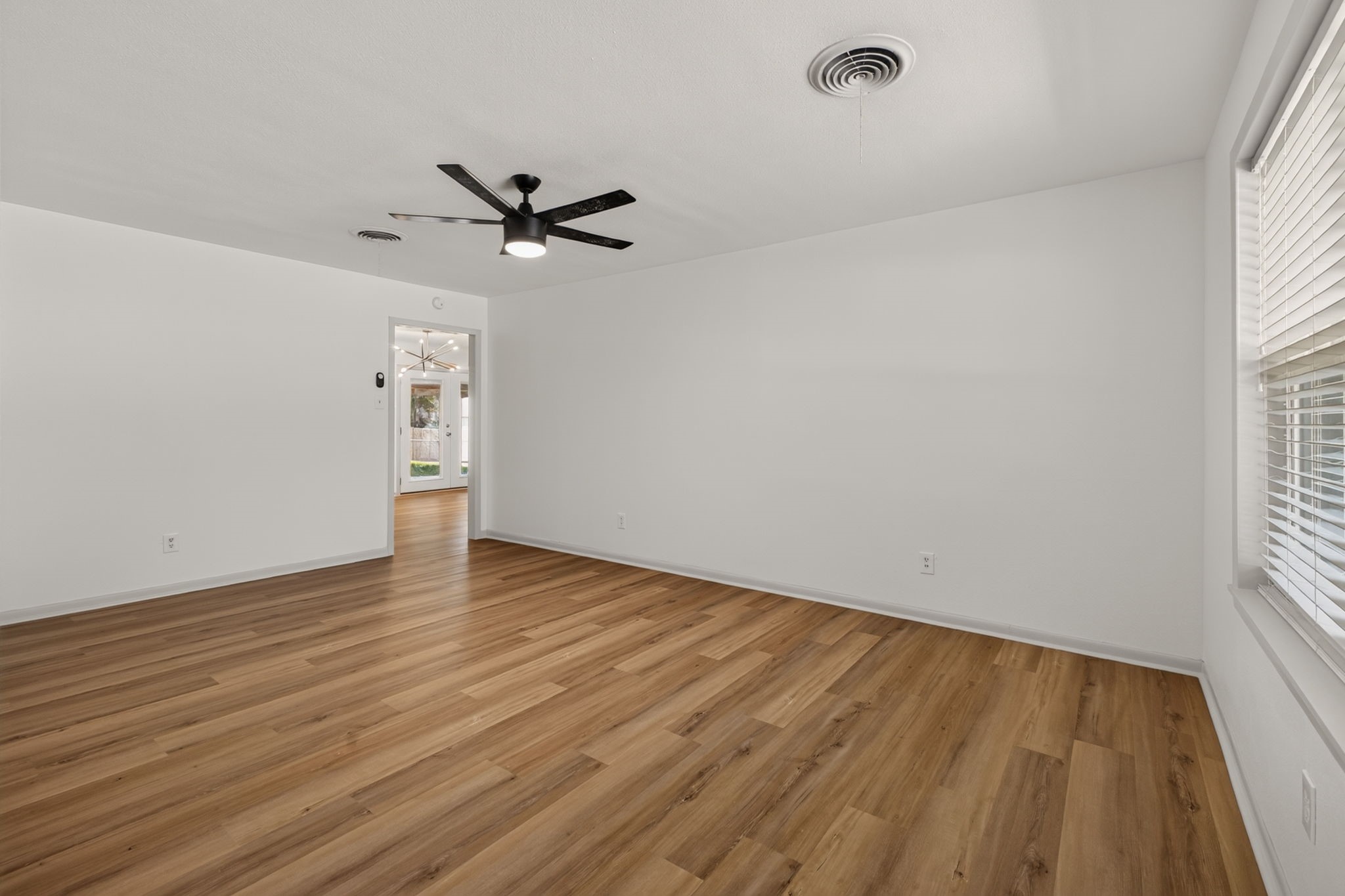 1705 Eldon Street Property Photo 4