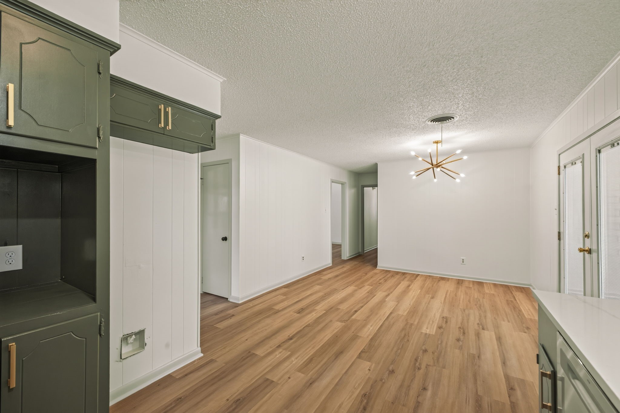1705 Eldon Street Property Photo 13