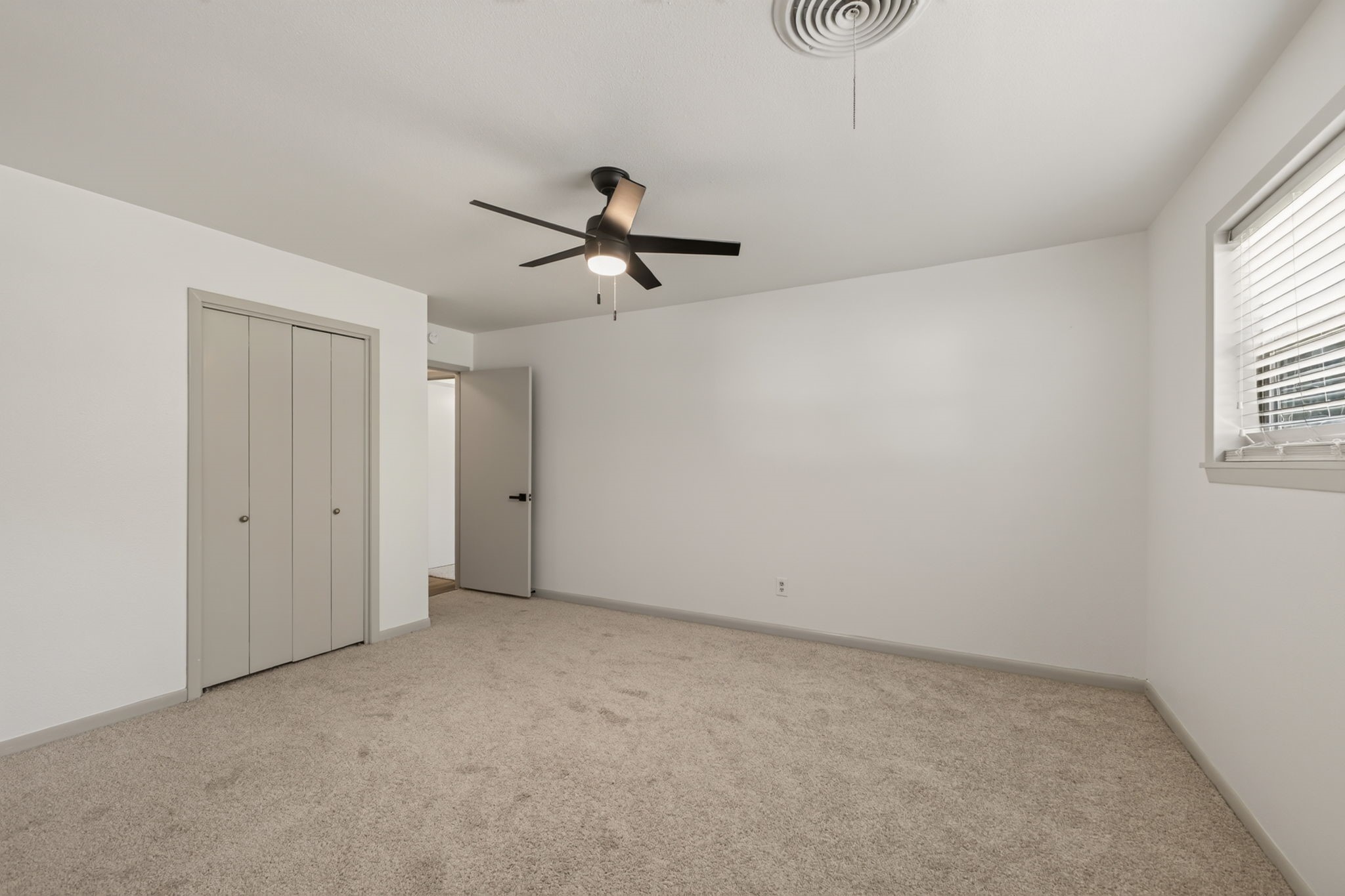 1705 Eldon Street Property Photo 20