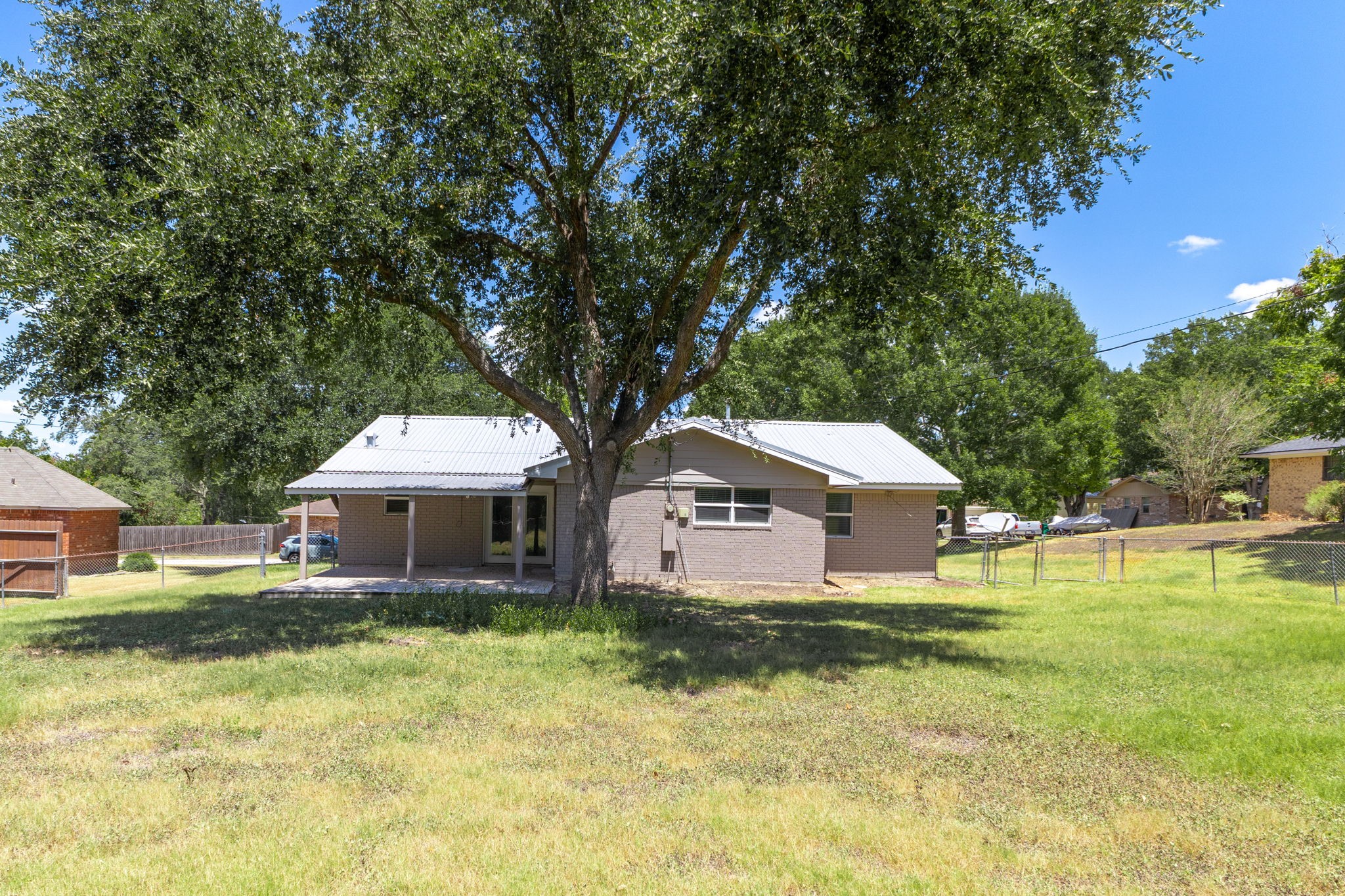 1705 Eldon Street Property Photo 38