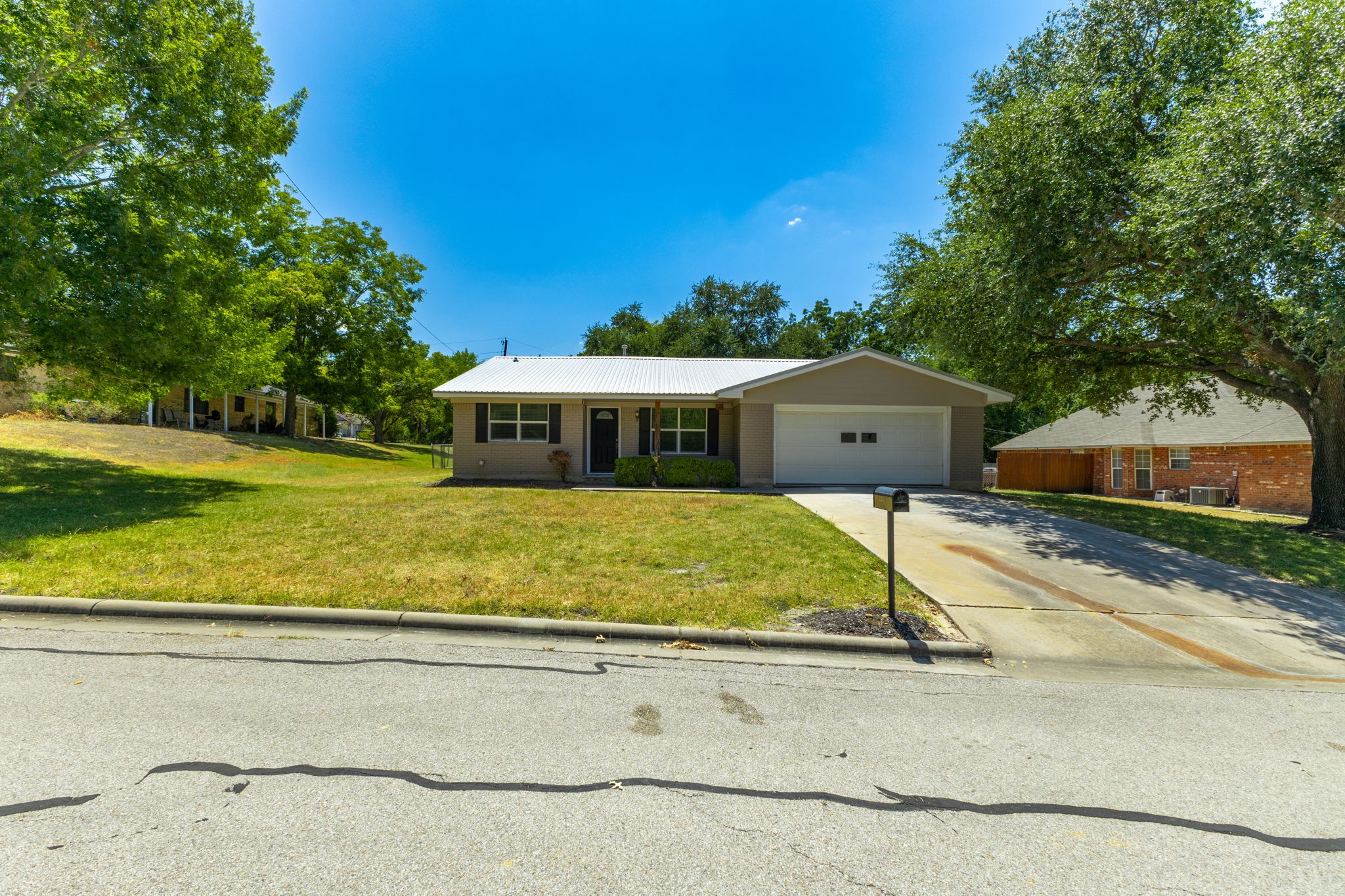 1705 Eldon Street Property Photo 46