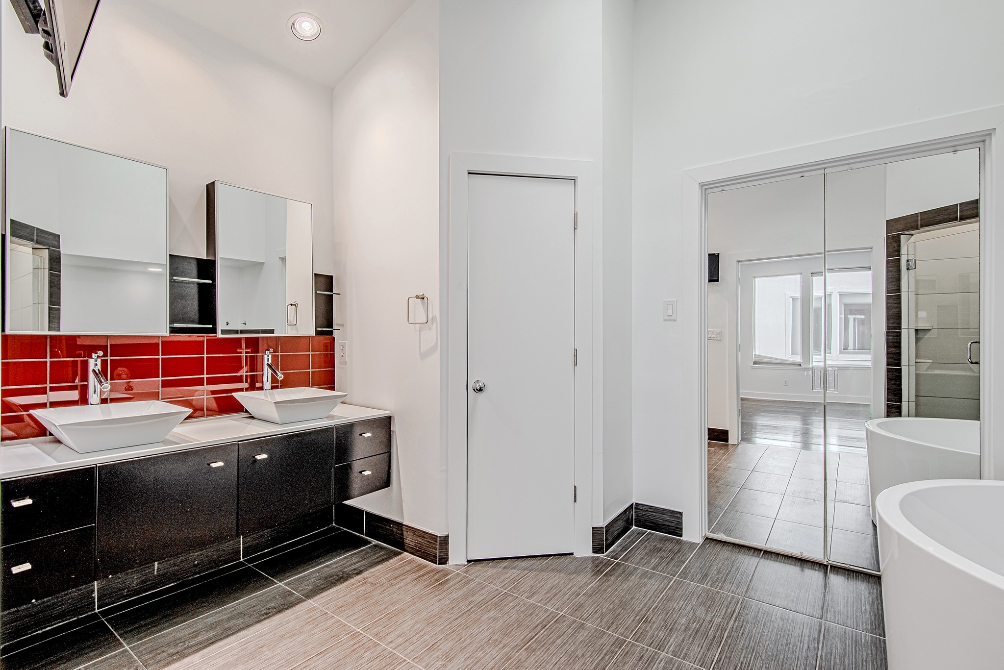 2025 Colquitt Street E Property Photo 19