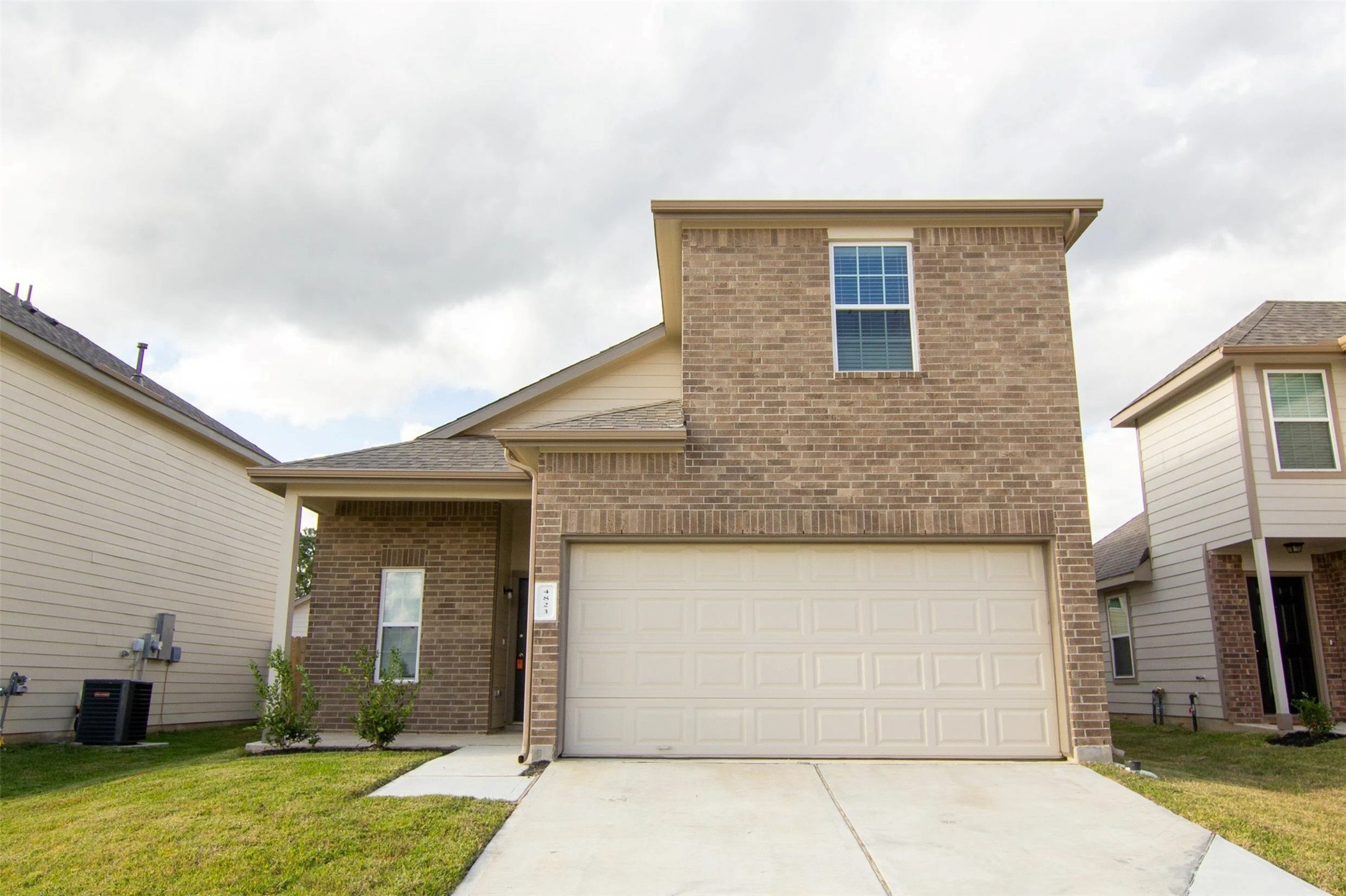 4823 Sweet Chestnut Way Property Photo 1