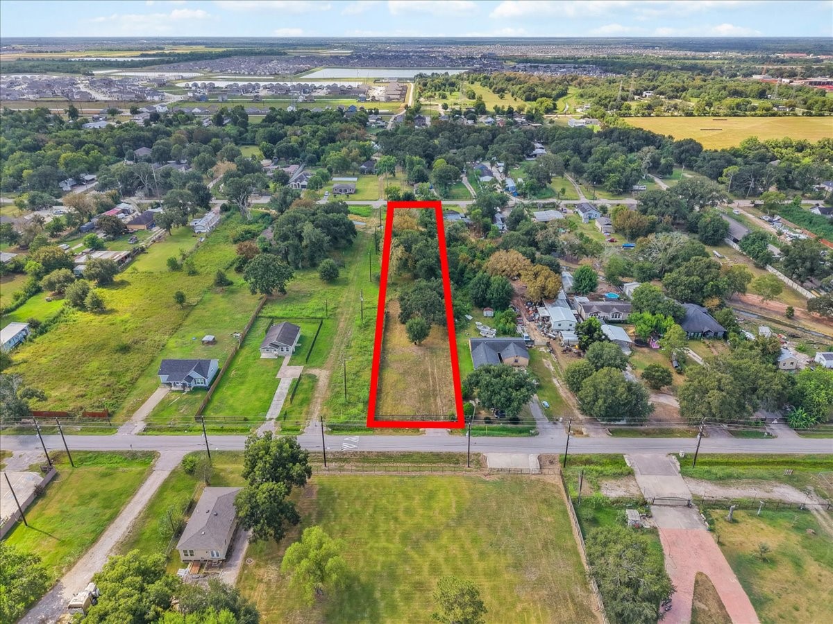 542 N Pine Street Property Photo 2
