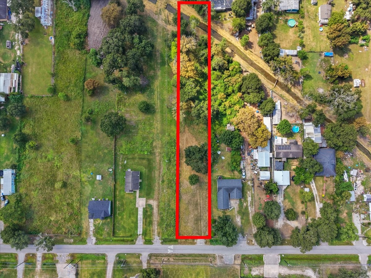 542 N Pine Street Property Photo 6