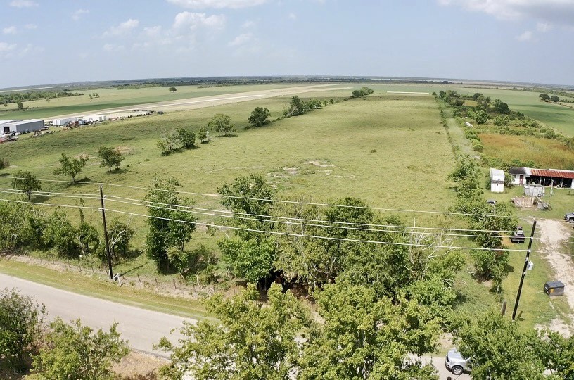 212 County Road Property Photo 2