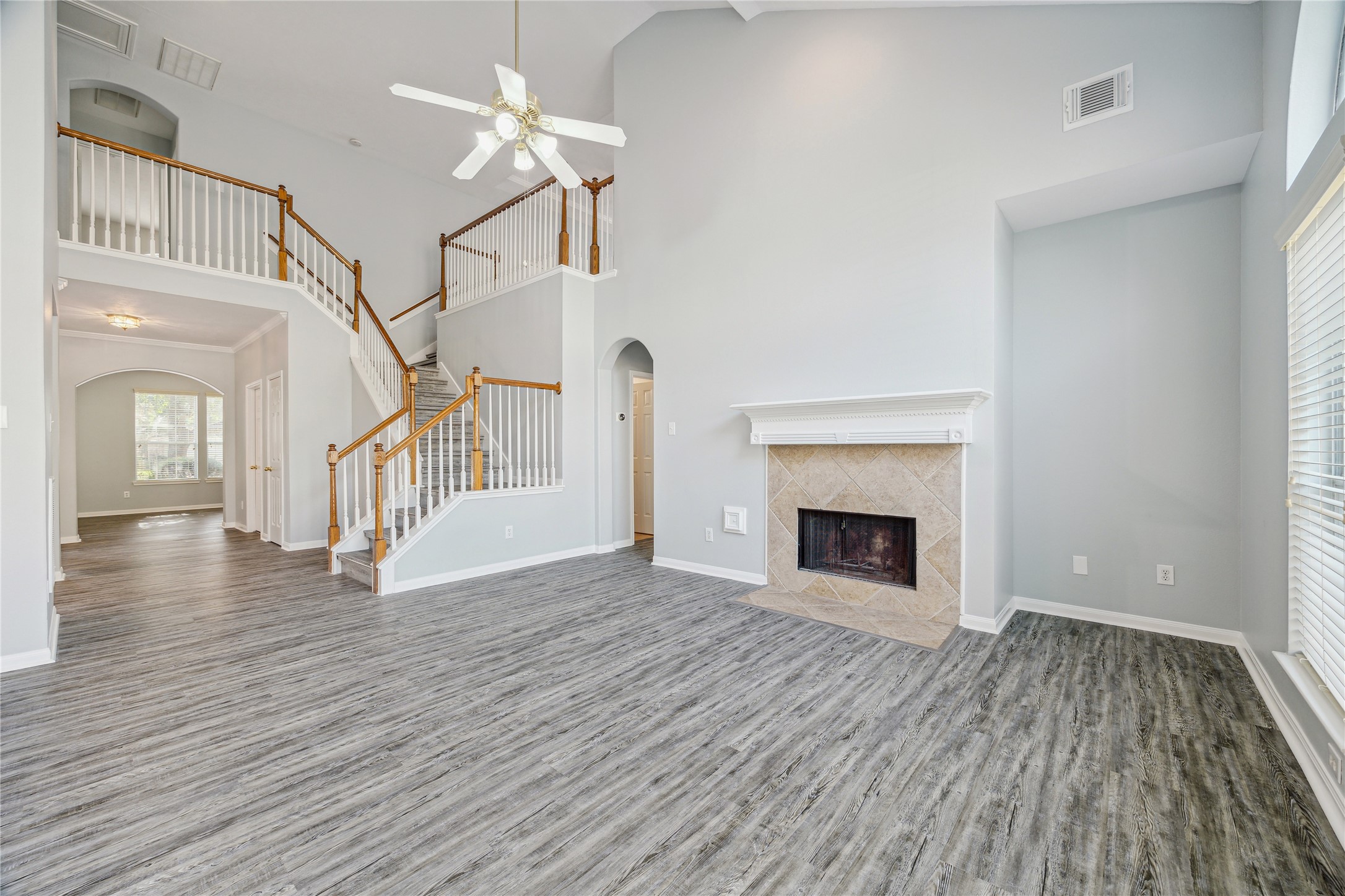 3604 Pine Valley Drive Property Photo 10
