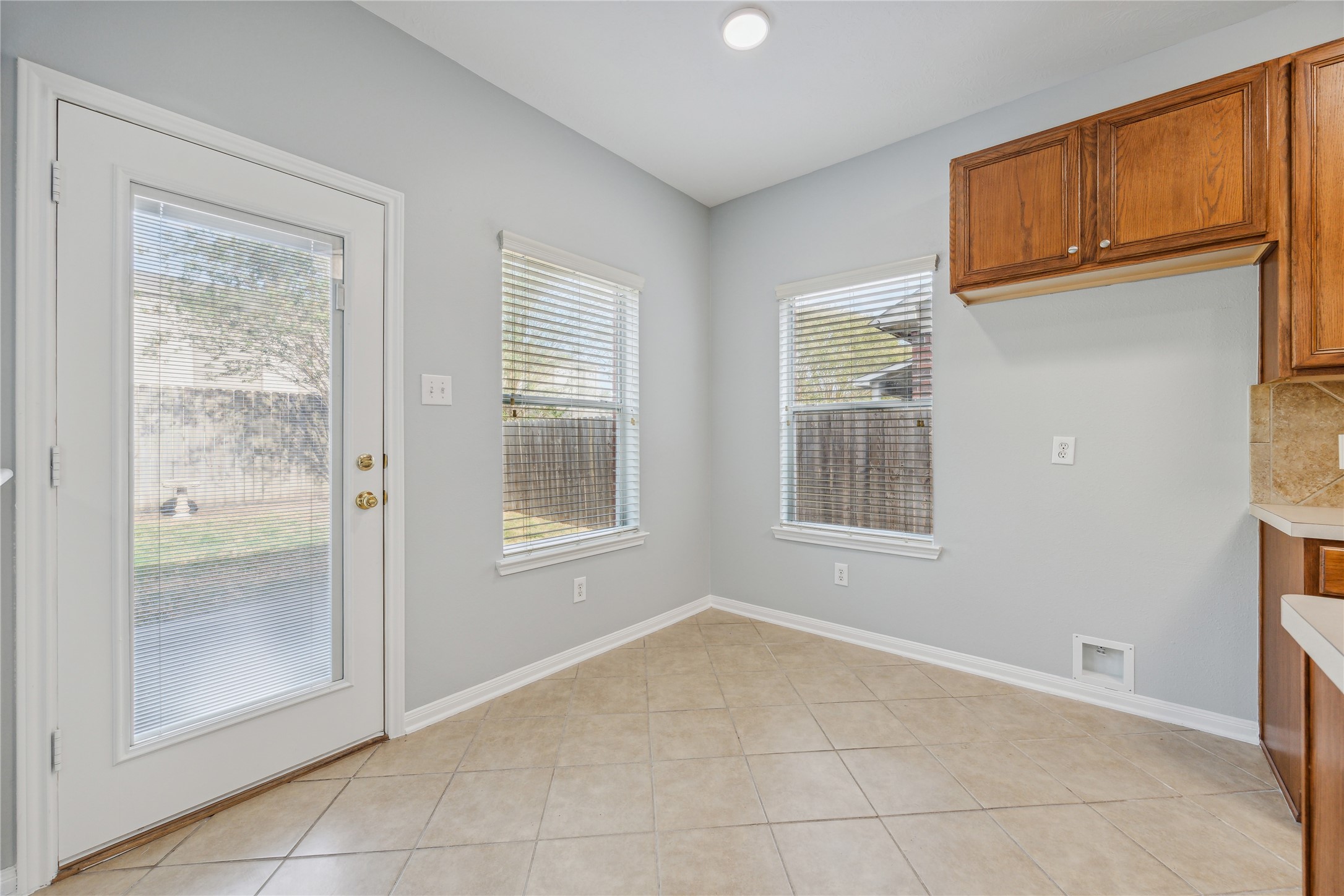 3604 Pine Valley Drive Property Photo 17