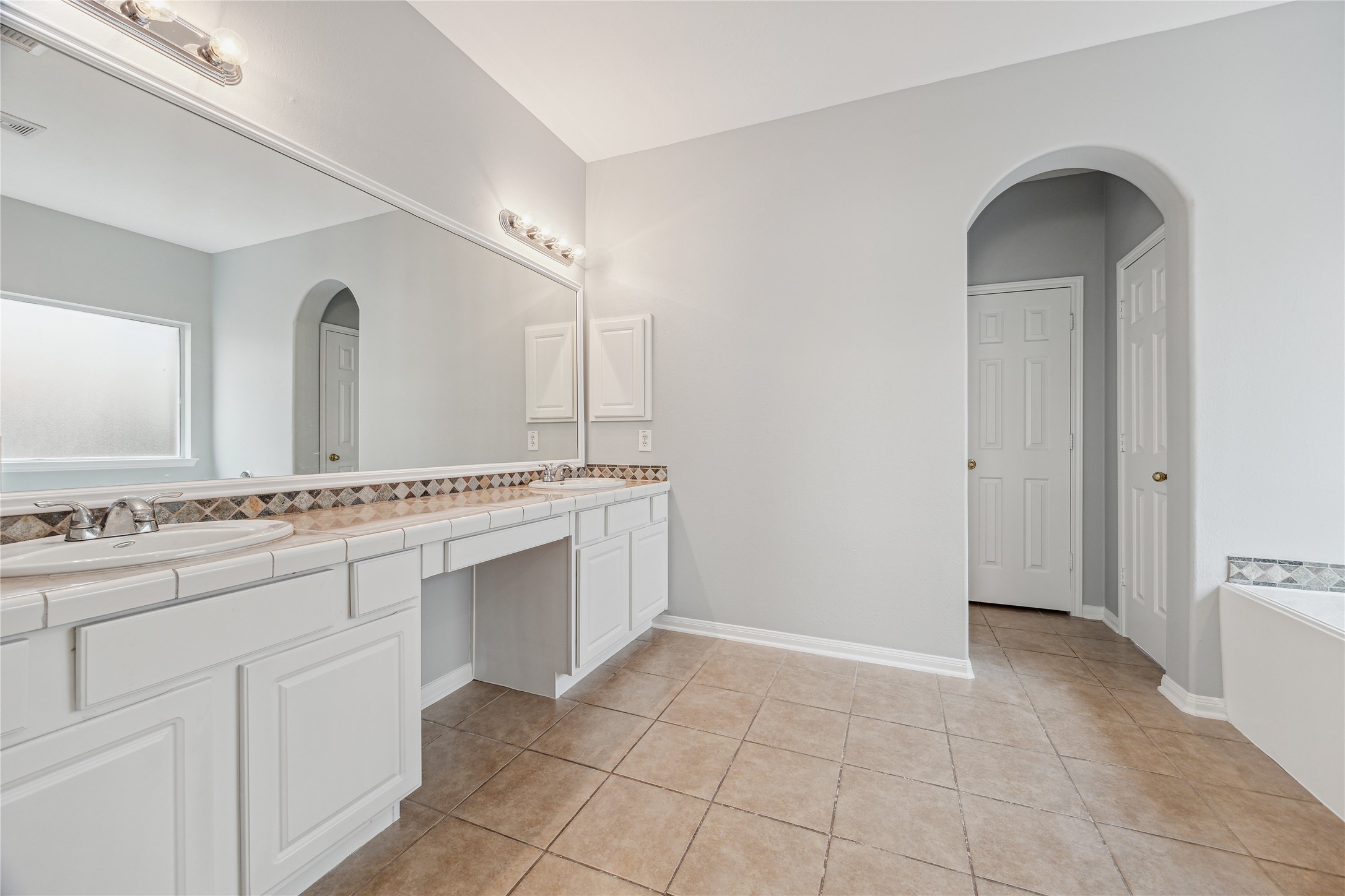 3604 Pine Valley Drive Property Photo 21