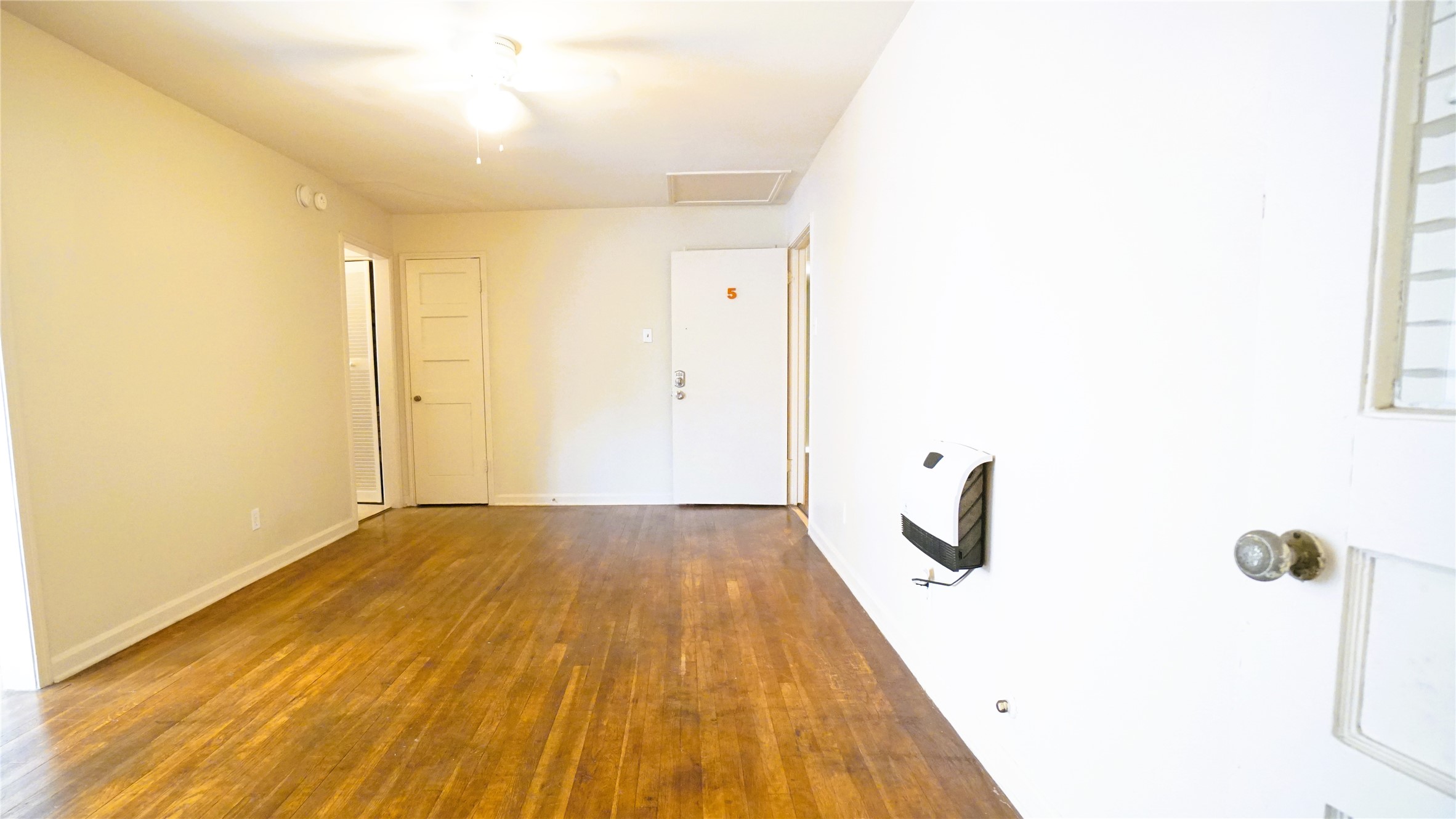 2431 Shakespeare Street 5 Property Photo 1