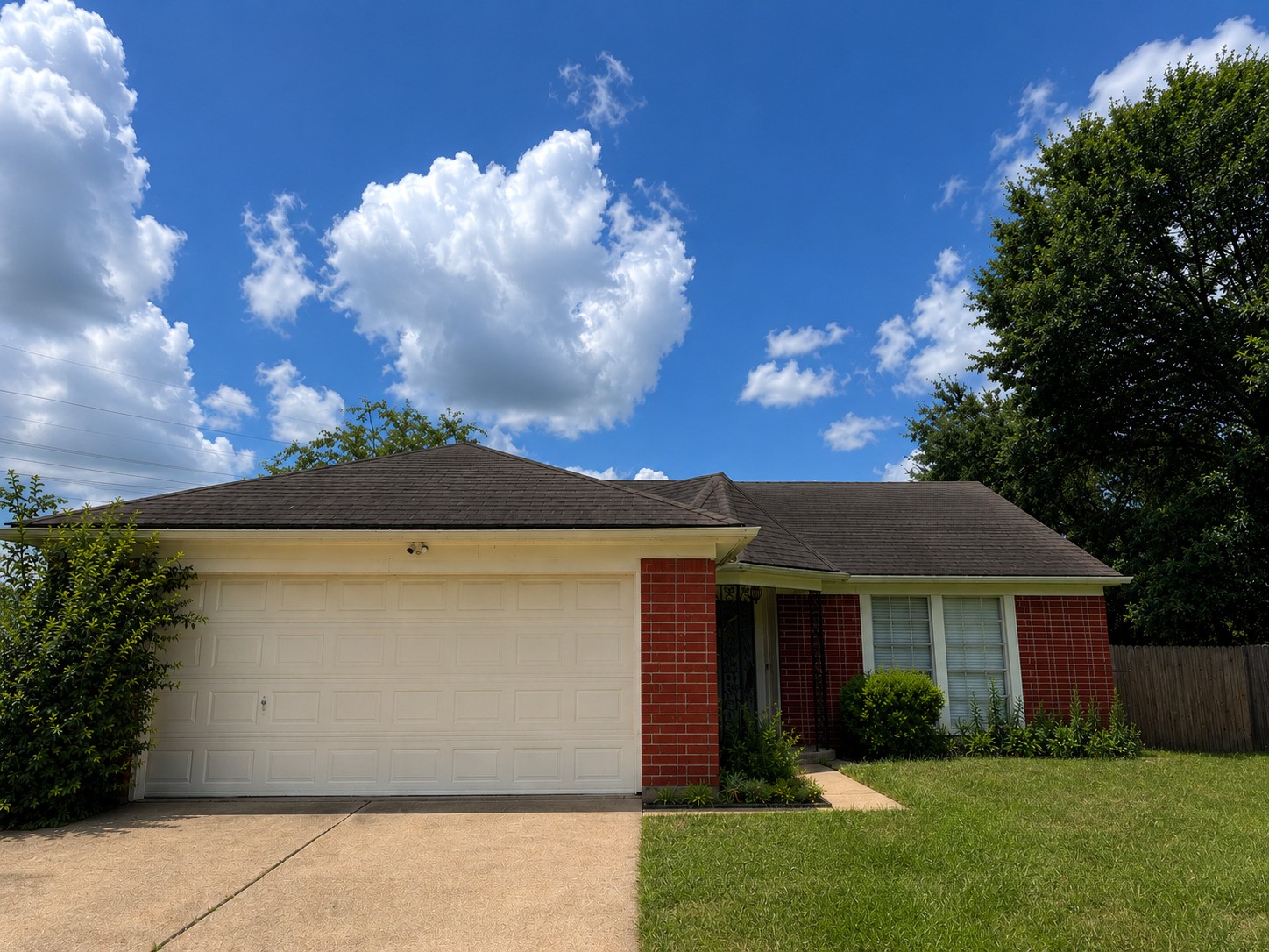 21454 Park Bishop Drive Property Photo 1