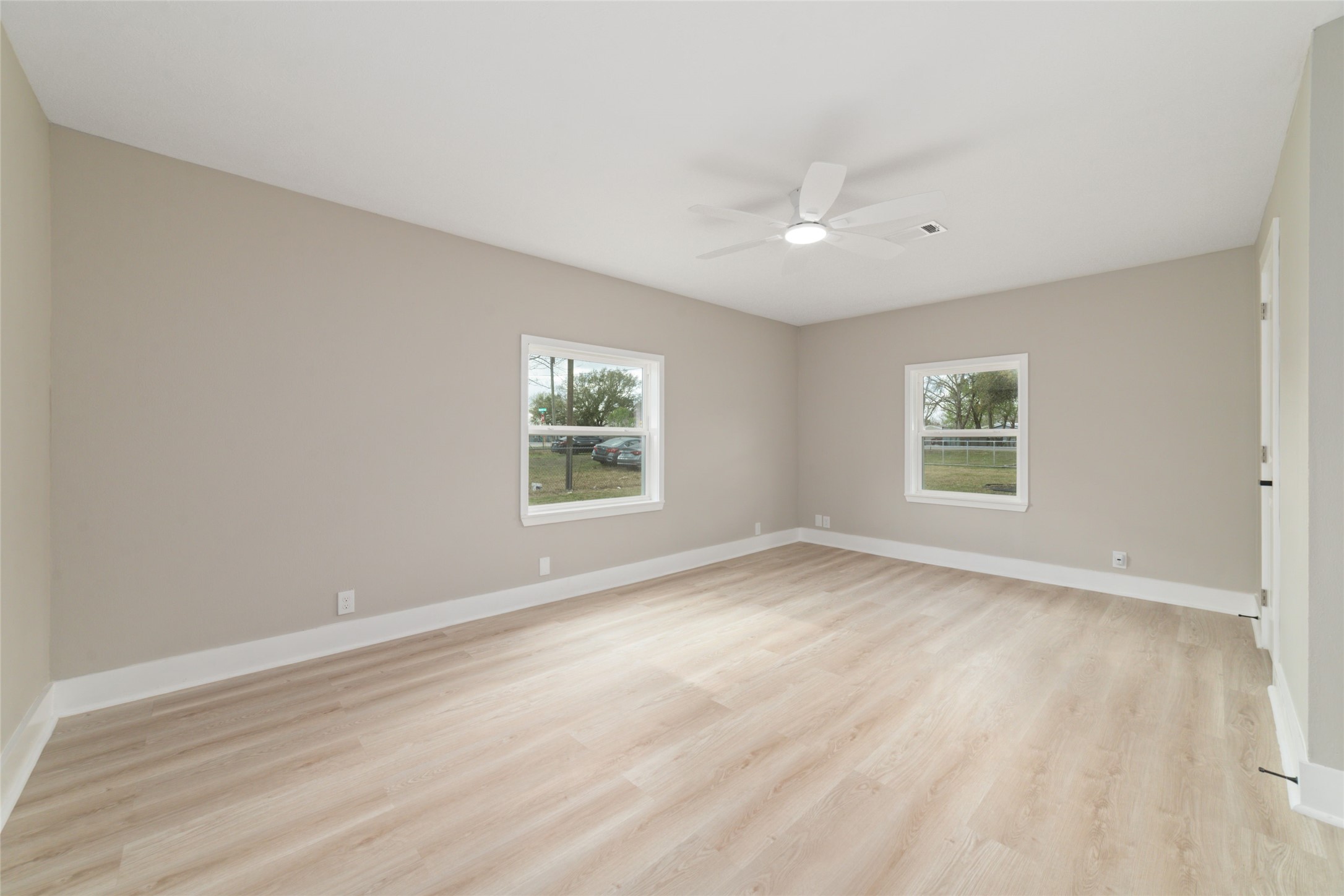 13431 Vrlla Road Property Photo 16