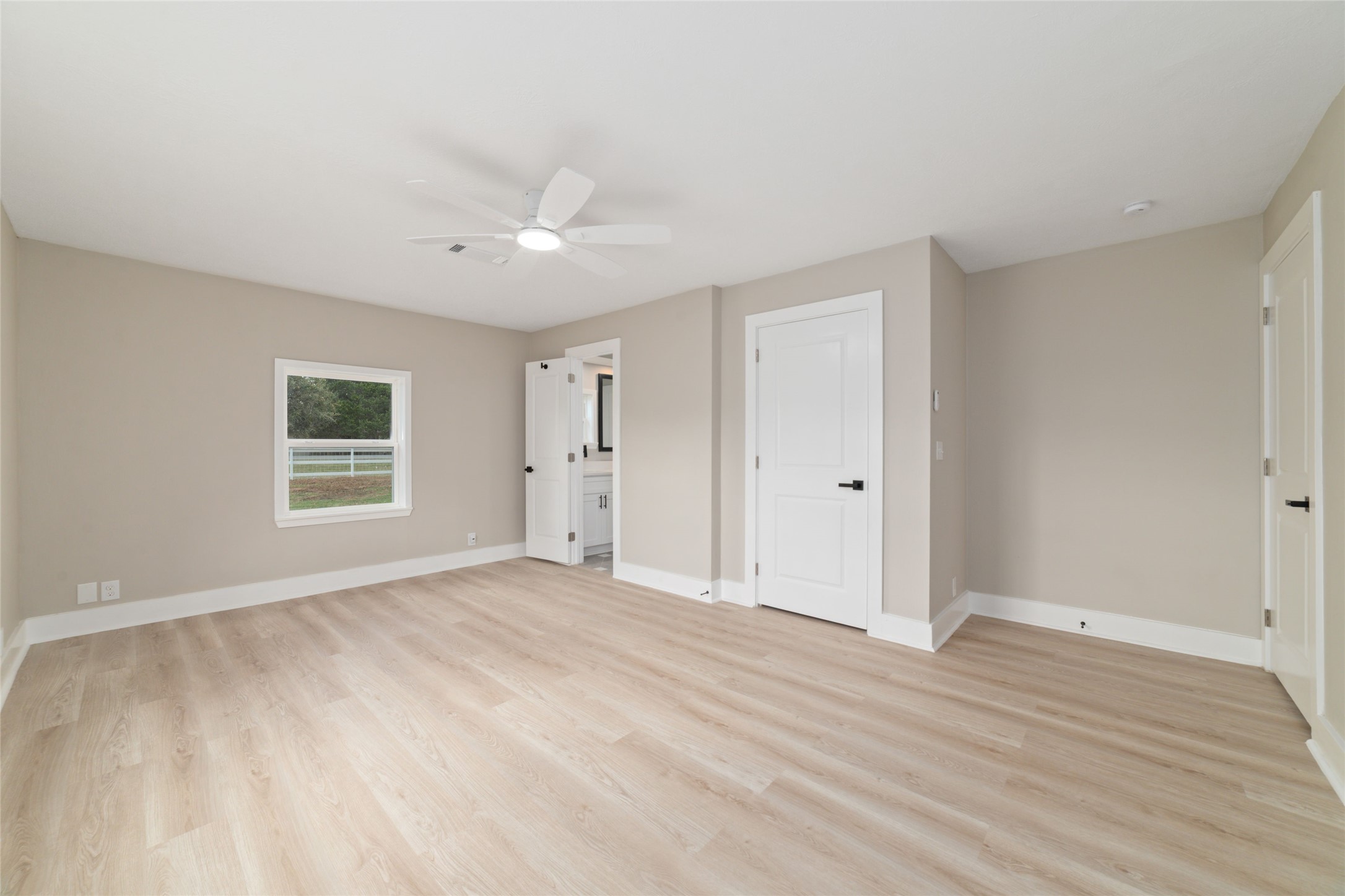 13431 Vrlla Road Property Photo 17