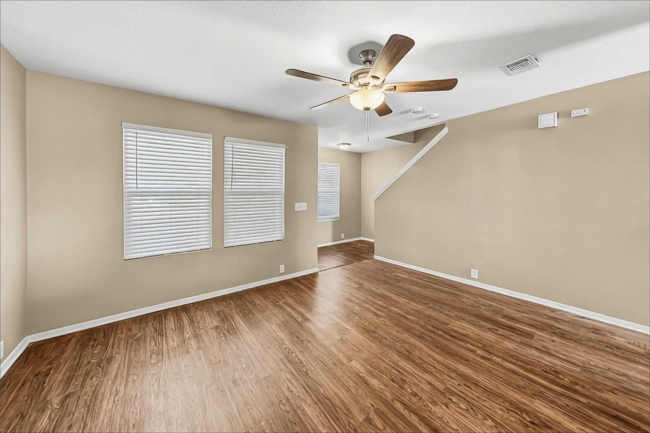 3443 Becker Glen Street Property Photo 5