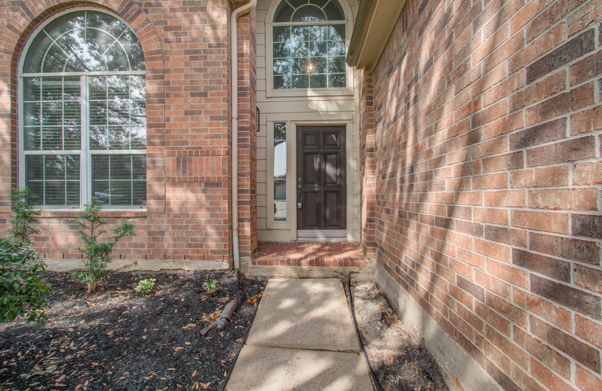 2922 Laurel Brook Lane Property Photo 5