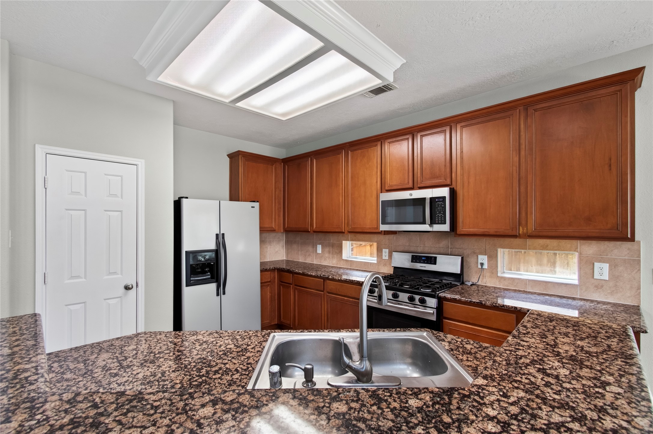 2922 Laurel Brook Lane Property Photo 17