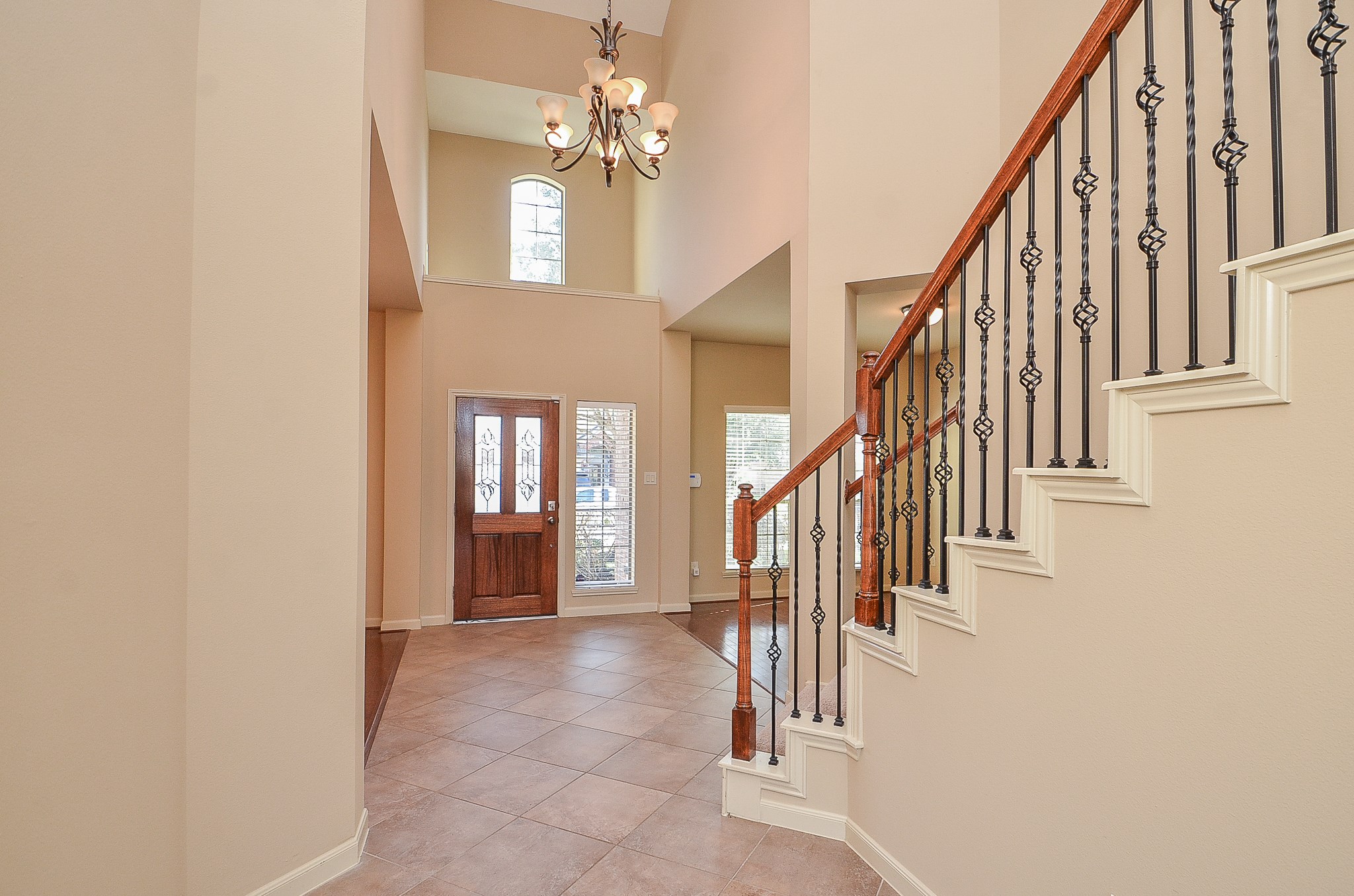 26111 Salt Creek Lane Property Photo 4