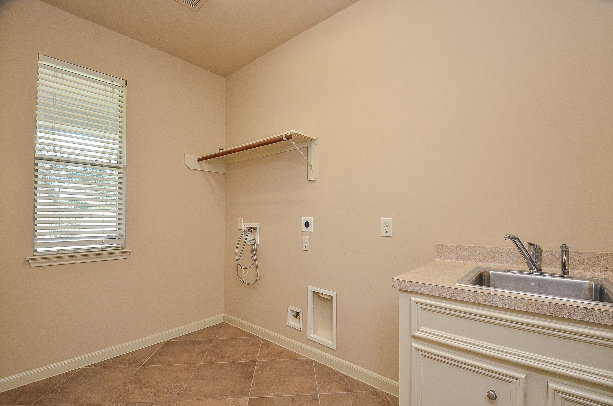 26111 Salt Creek Lane Property Photo 37