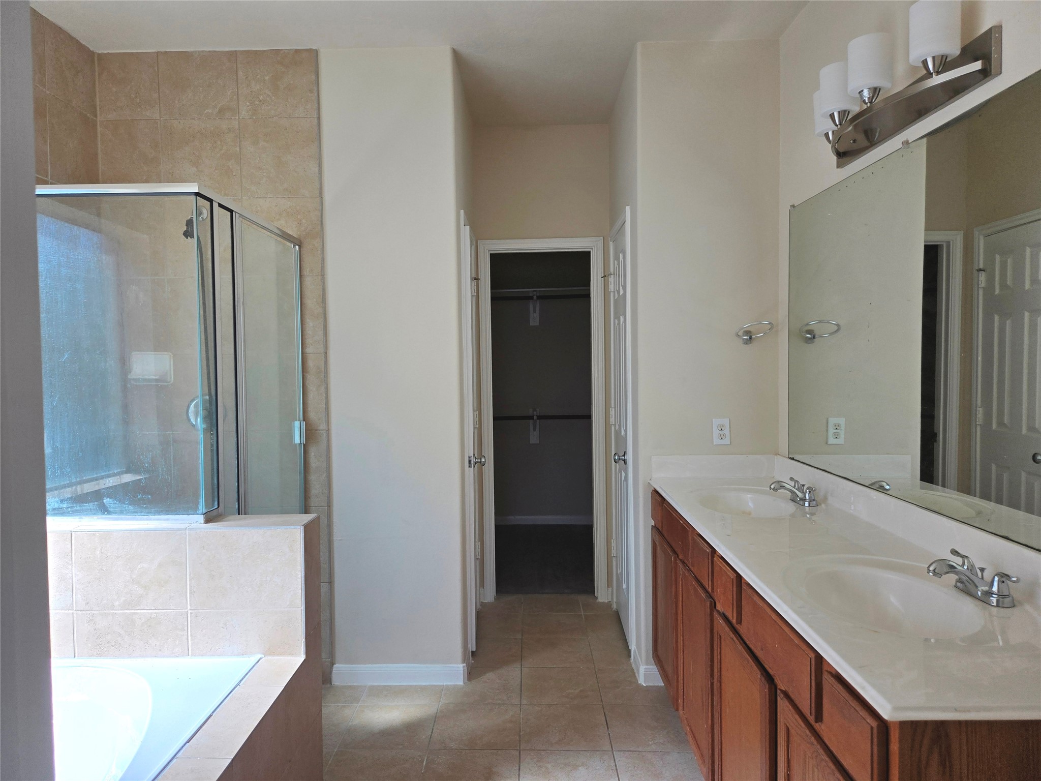 21703 Alta Peak Way Property Photo 14