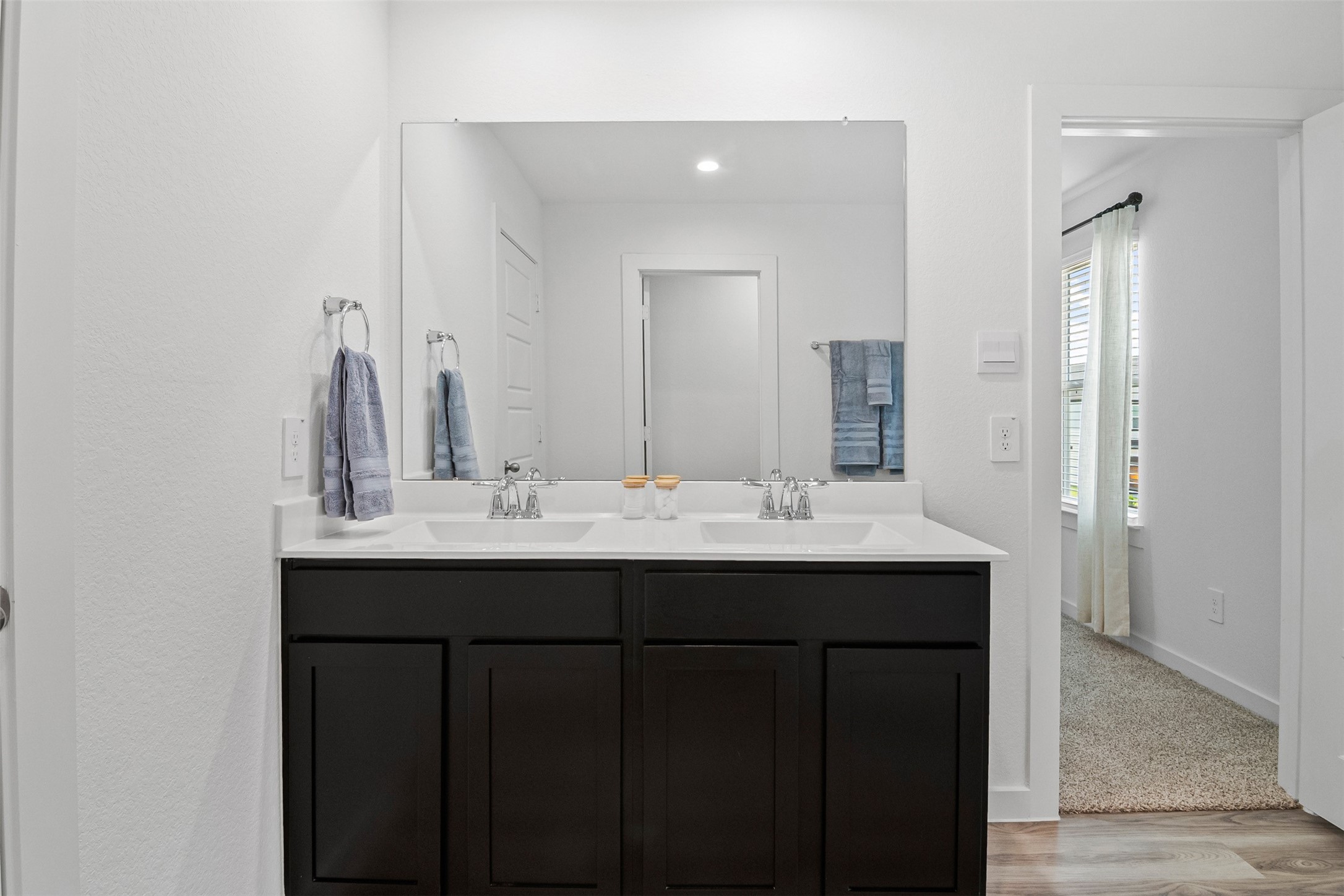 3208 Rainwood Gate Drive Property Photo 24