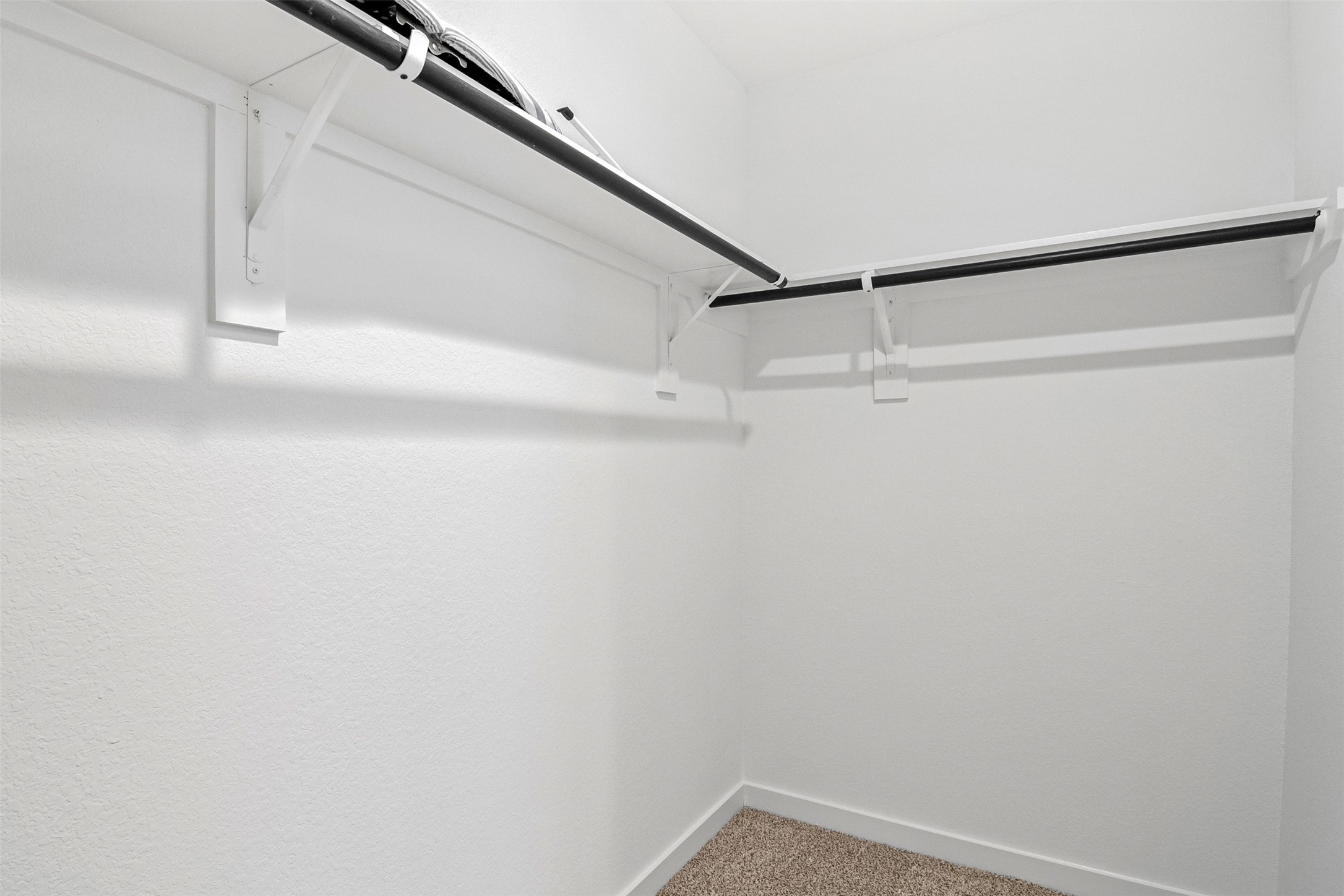 3208 Rainwood Gate Drive Property Photo 25