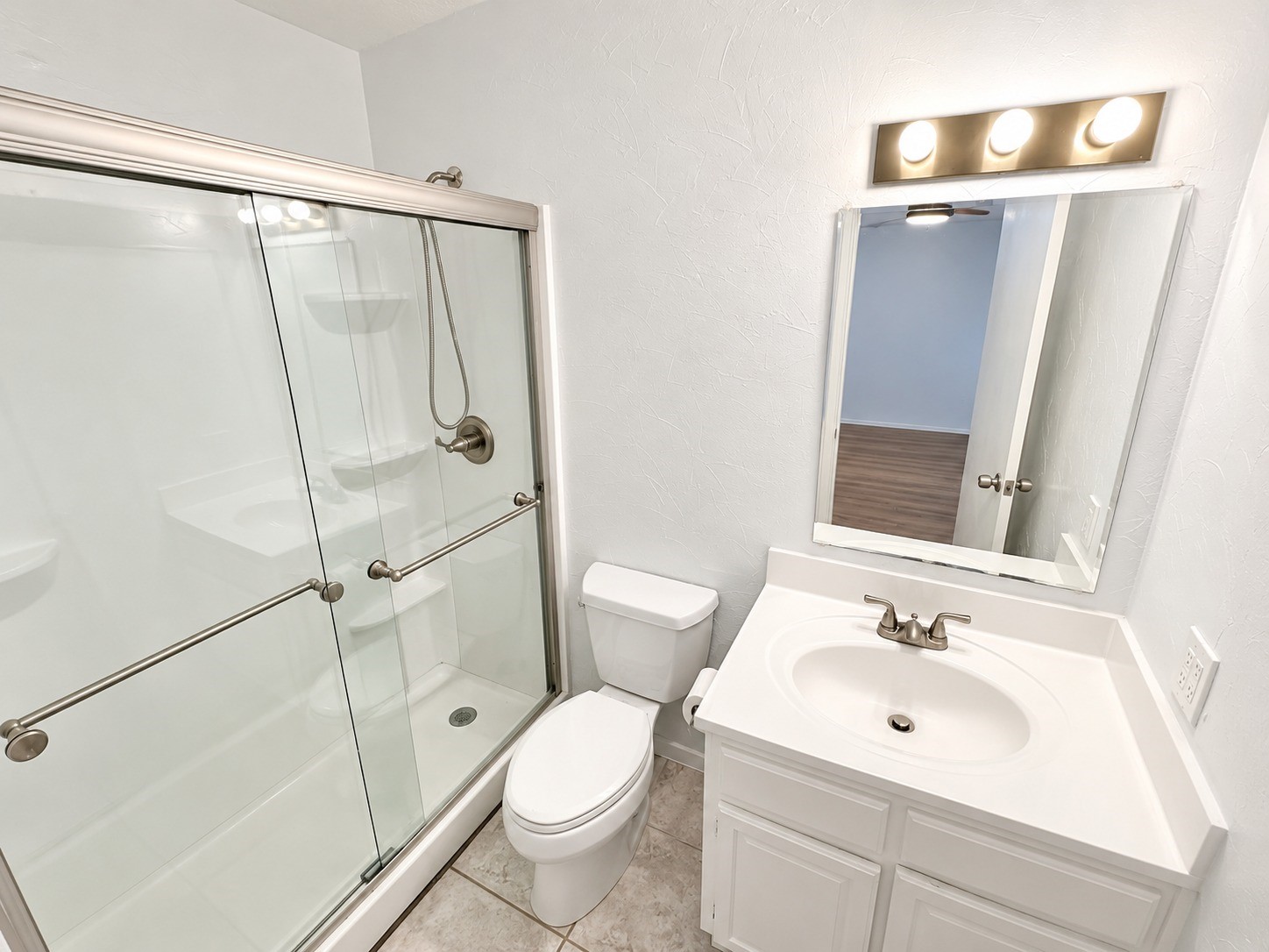 4953 Lamonte Lane Property Photo 4