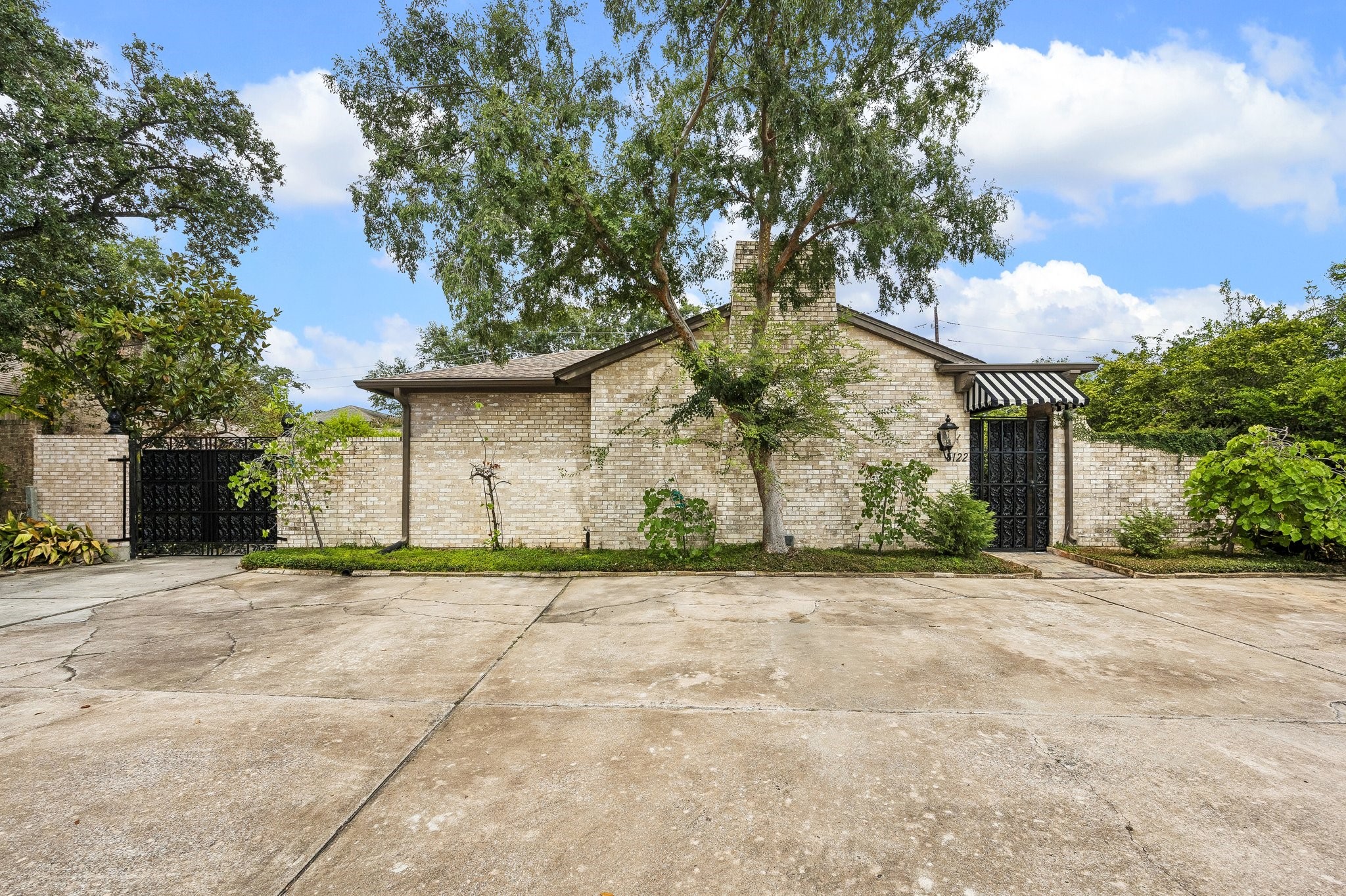 6122 San Felipe Street Property Photo 20