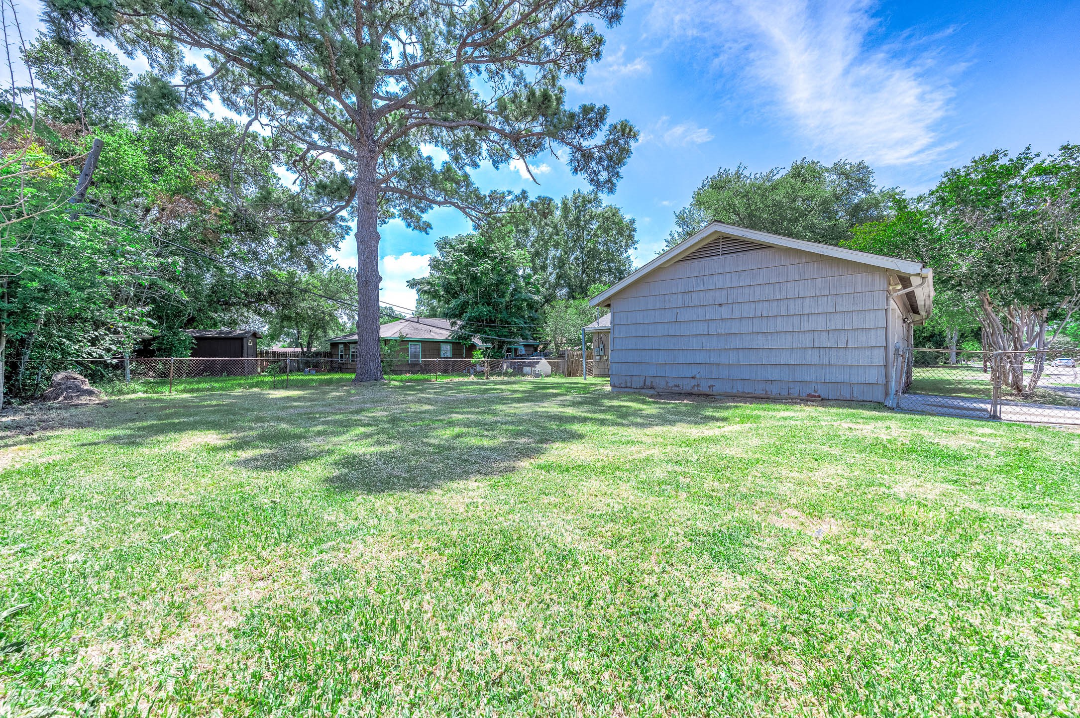 1603 Patrick Street Property Photo 6