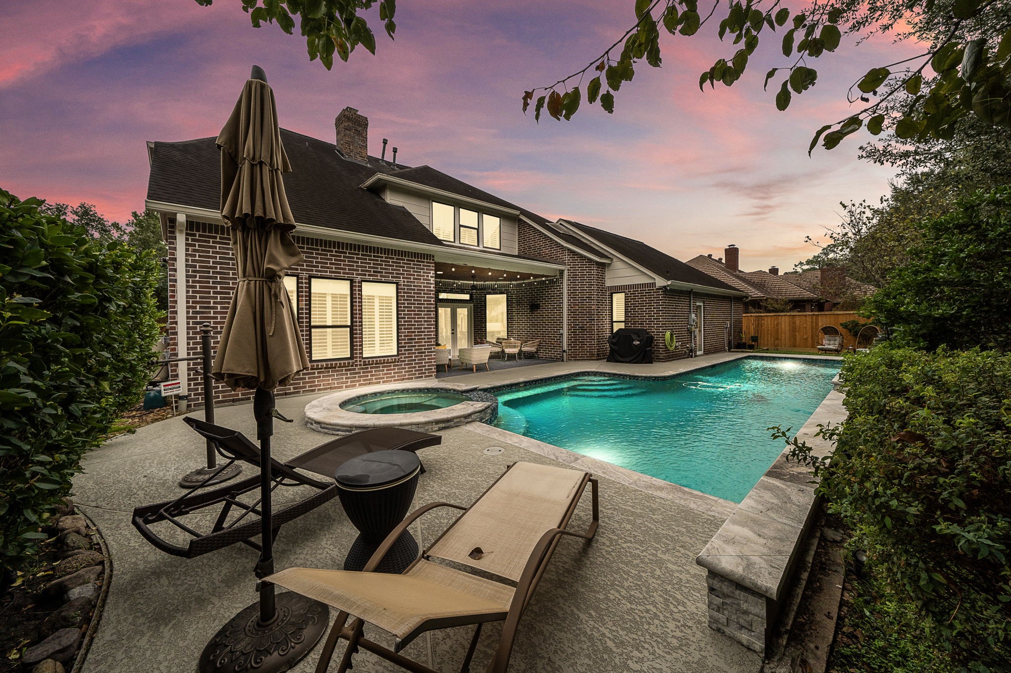 12 Champions Bend Circle Property Photo 2