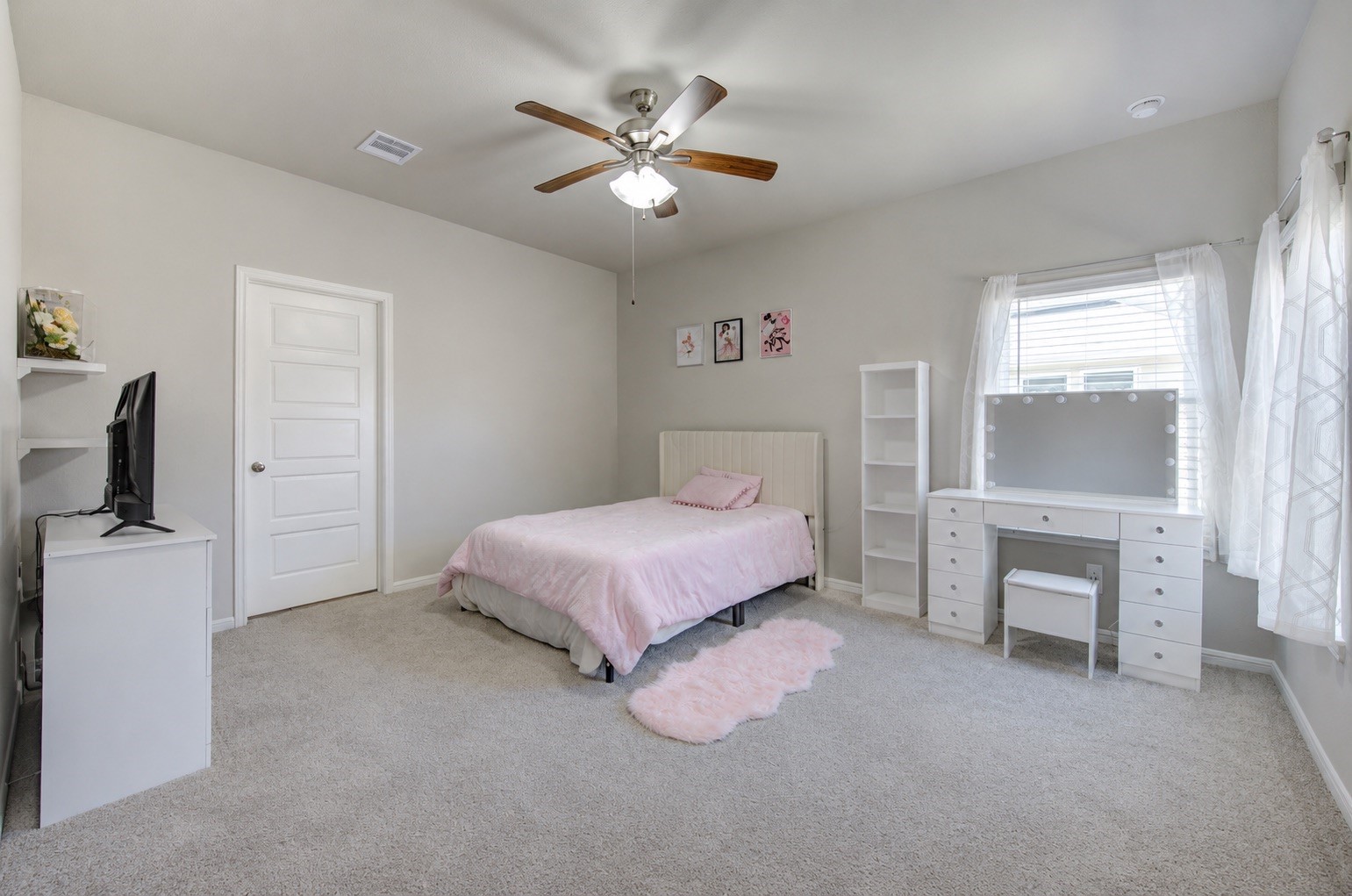 22827 Ephesus Avenue Property Photo 15