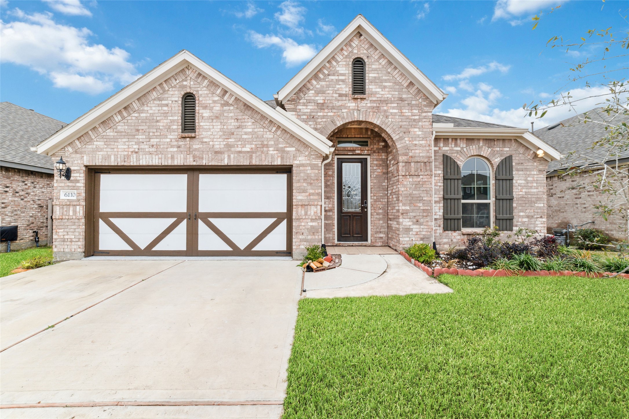 6110 Rice Island Court Property Photo 1