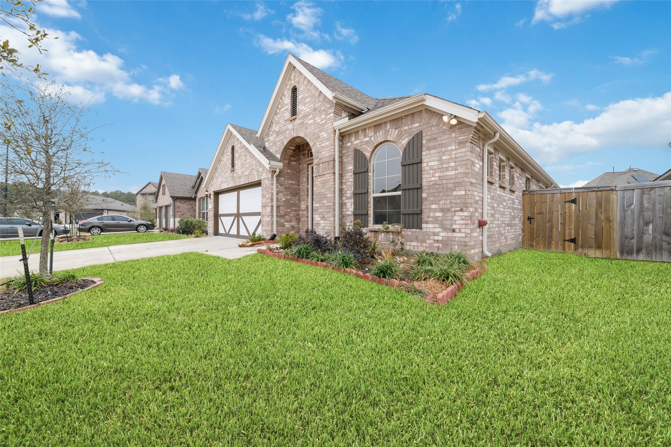 6110 Rice Island Court Property Photo 3