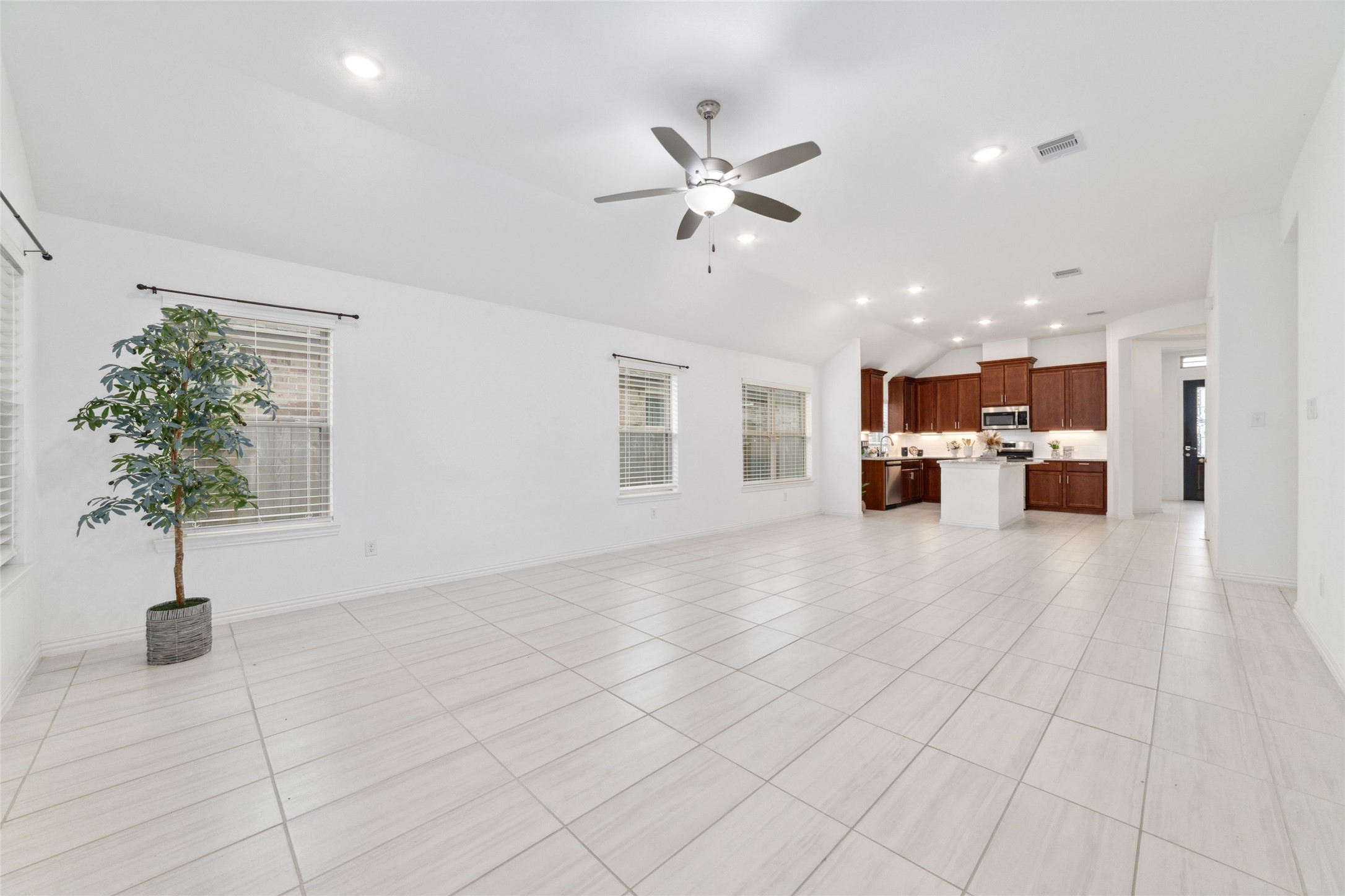 6110 Rice Island Court Property Photo 15