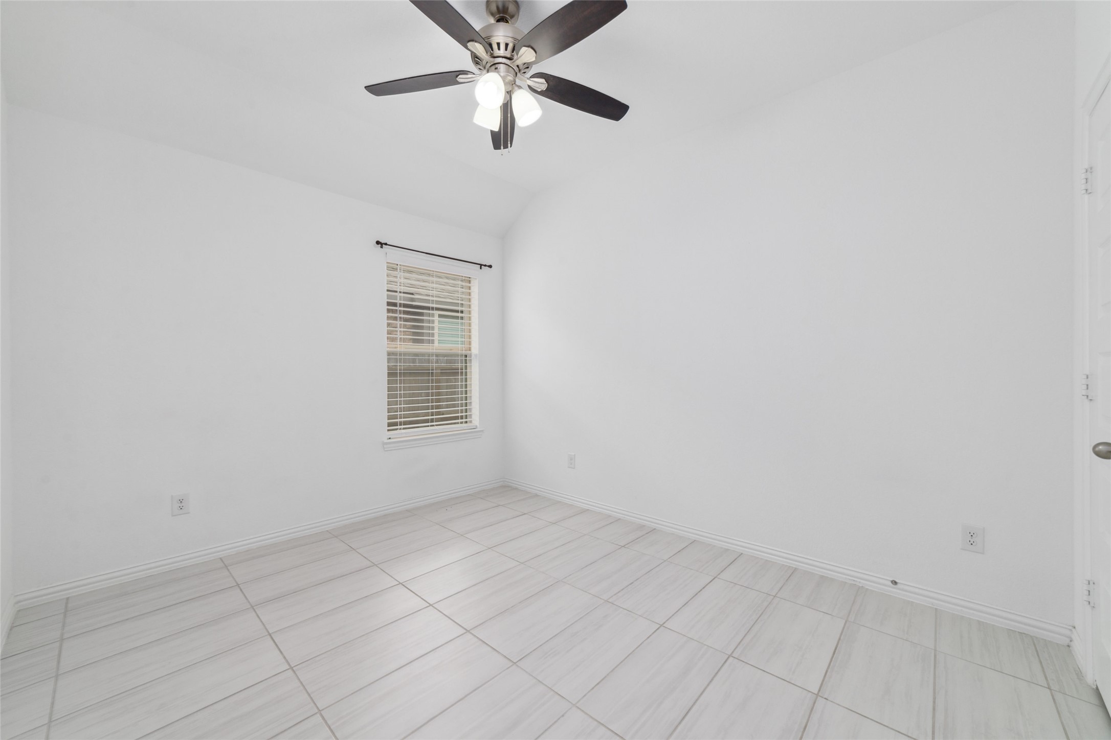 6110 Rice Island Court Property Photo 25