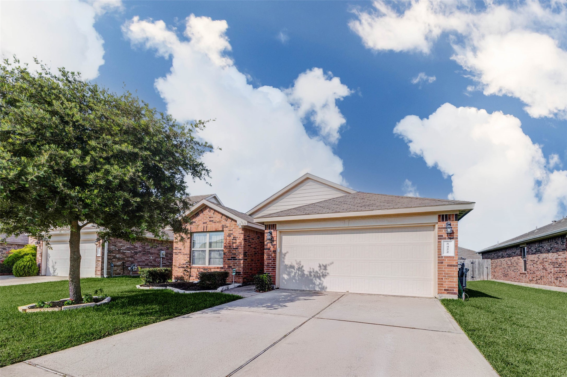 5422 Dovetail Arbor Trace Property Photo 3