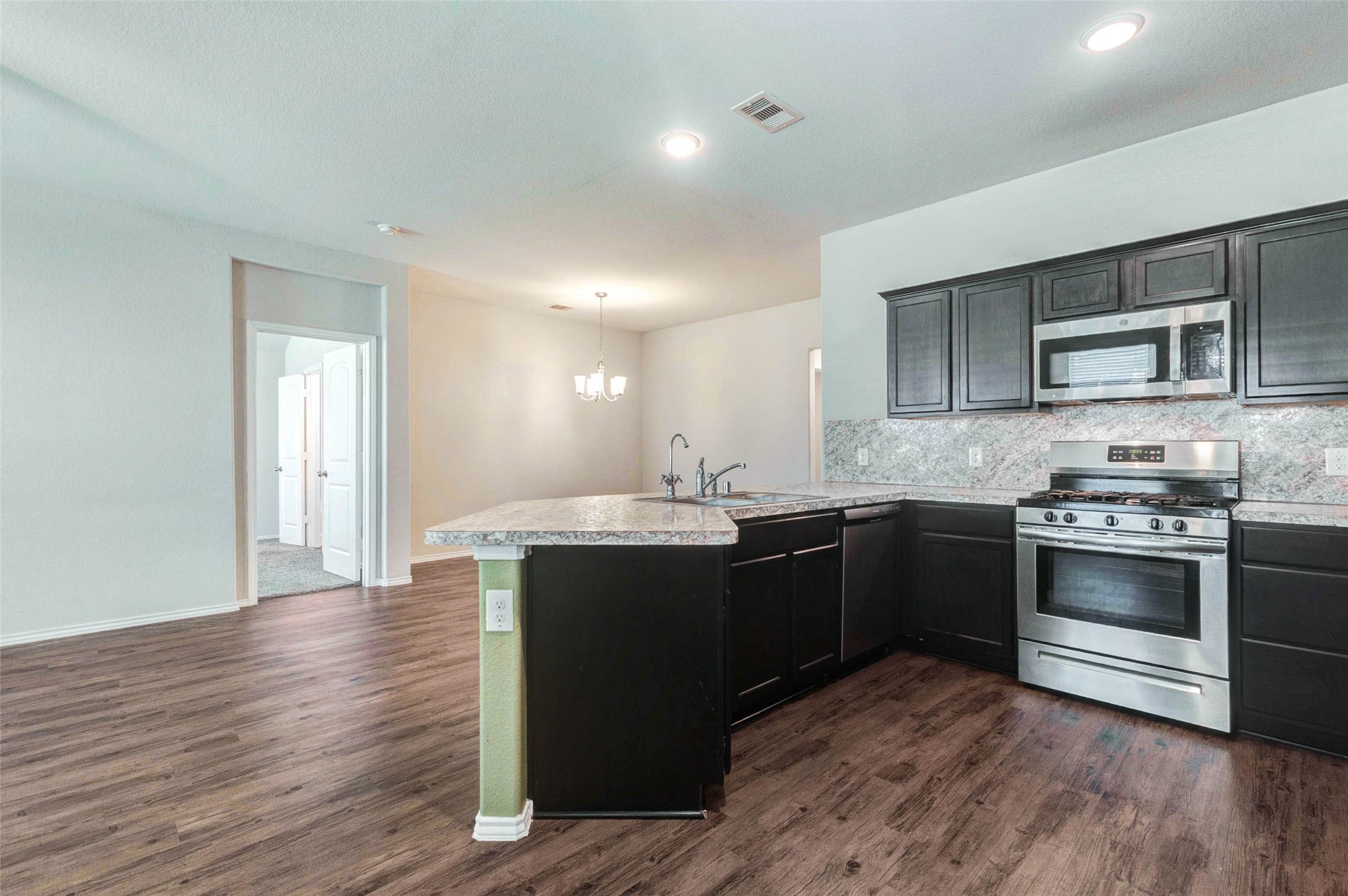 5422 Dovetail Arbor Trace Property Photo 9
