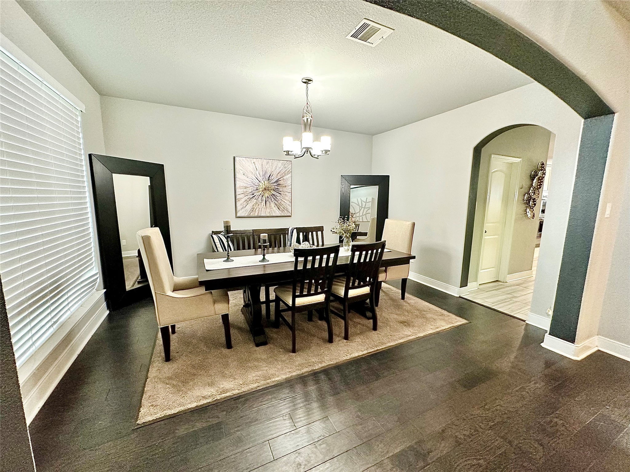1207 Euclid Court Property Photo 7