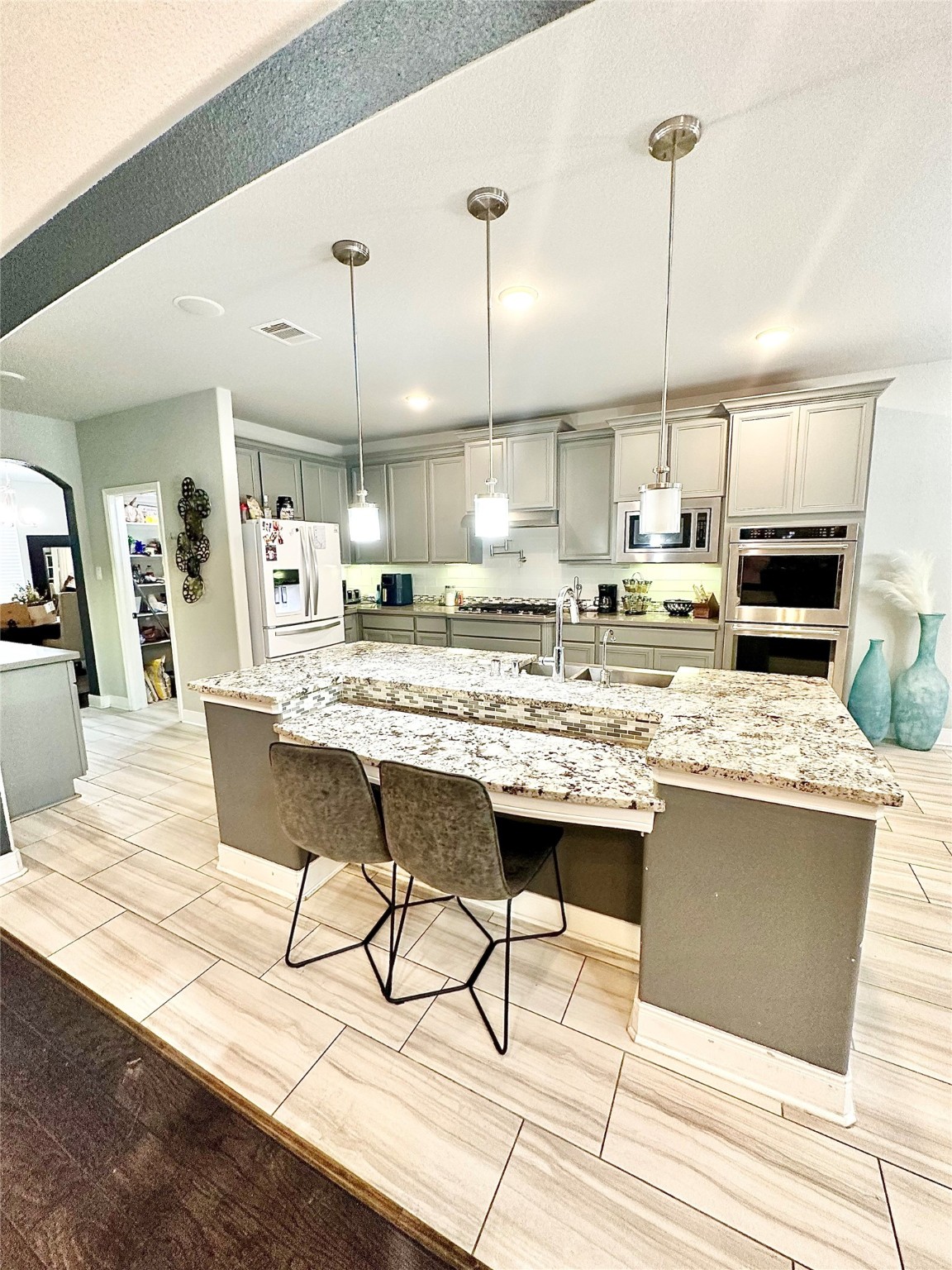 1207 Euclid Court Property Photo 13