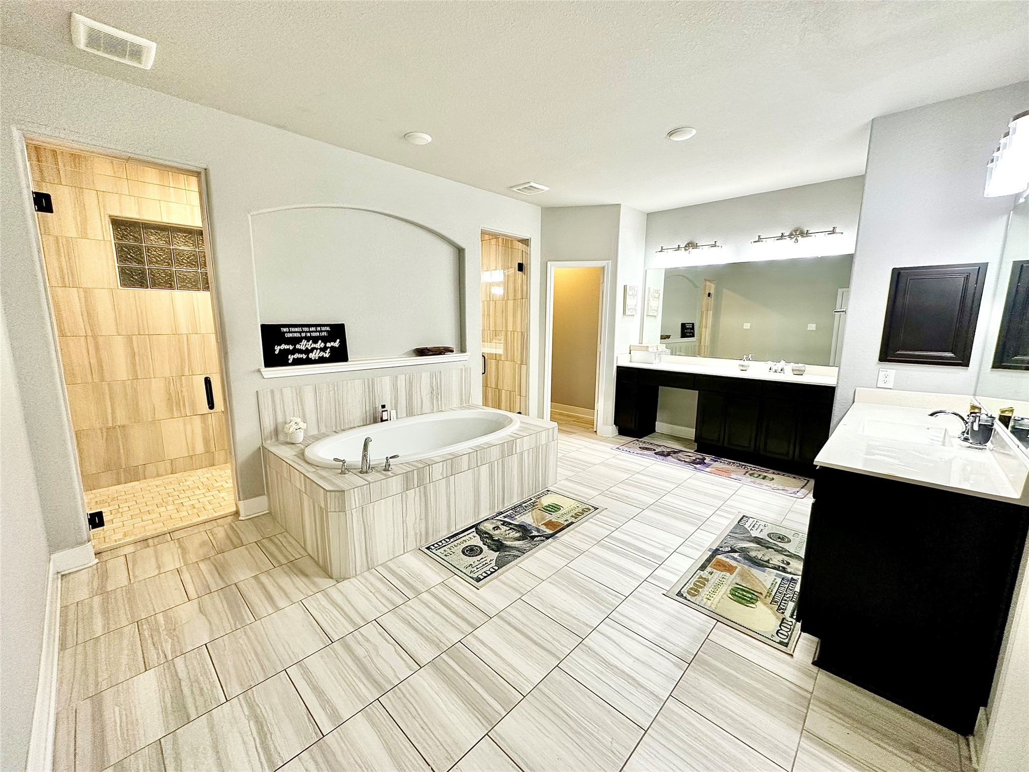 1207 Euclid Court Property Photo 17