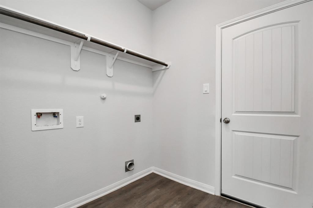 11028 Patriot Court Property Photo 19