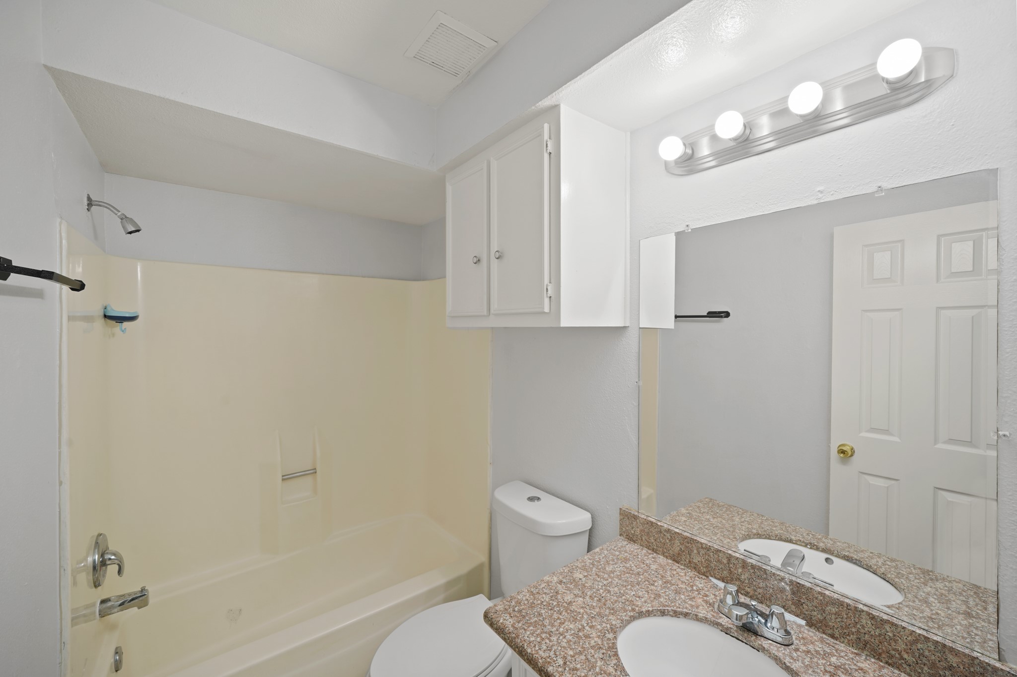 22202 Cimarron Parkway Property Photo 10