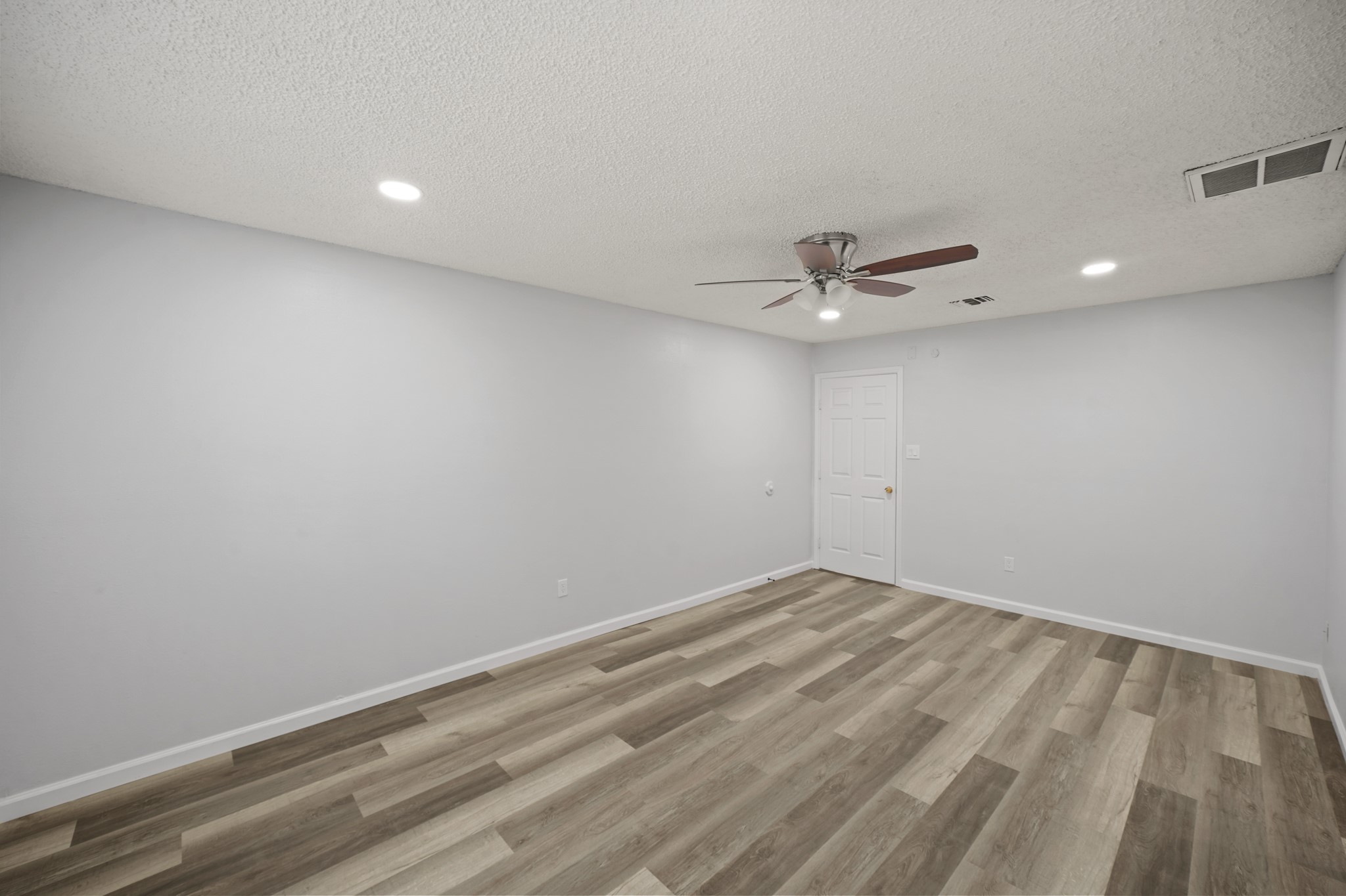 22202 Cimarron Parkway Property Photo 12