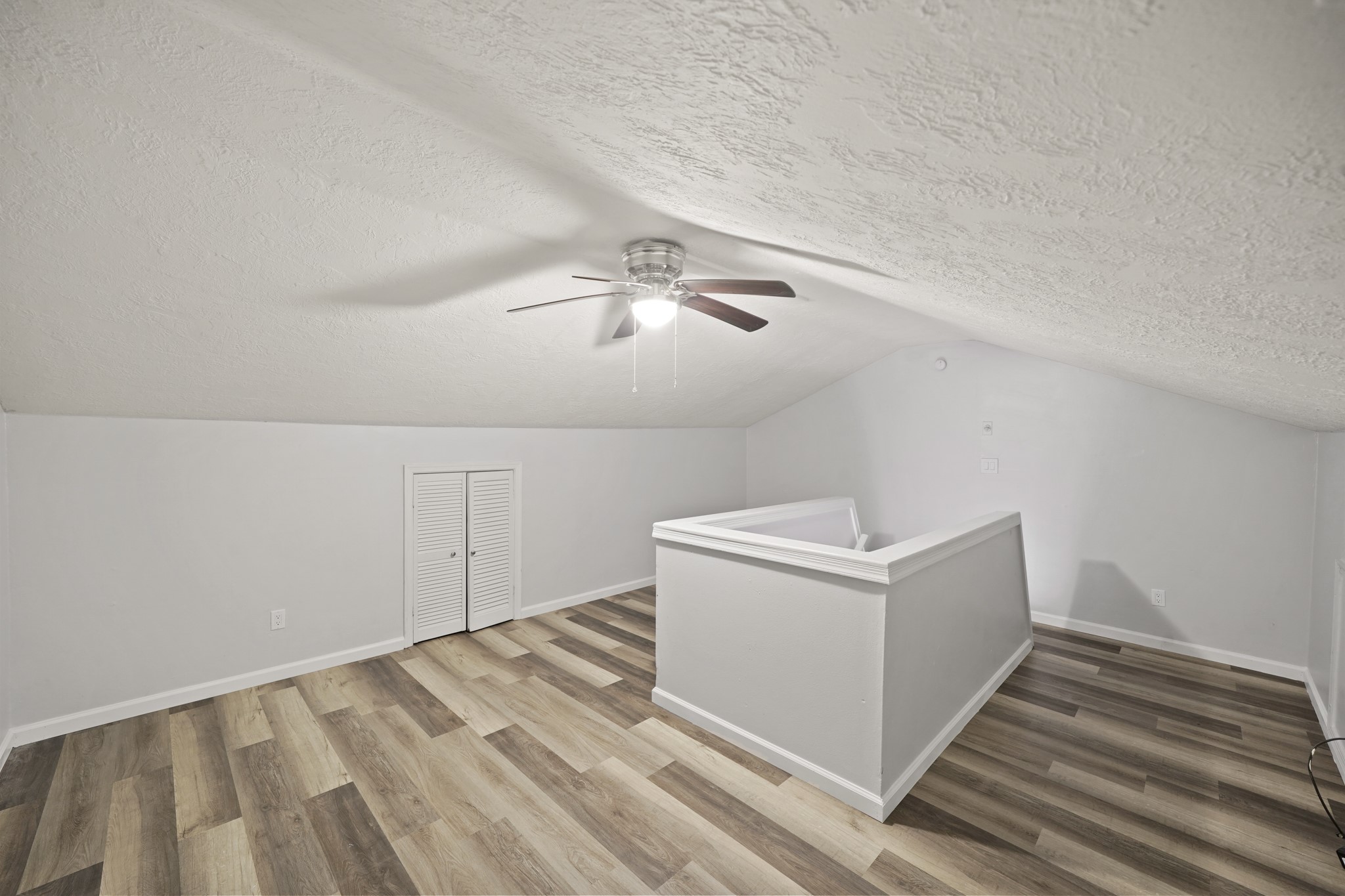 22202 Cimarron Parkway Property Photo 16