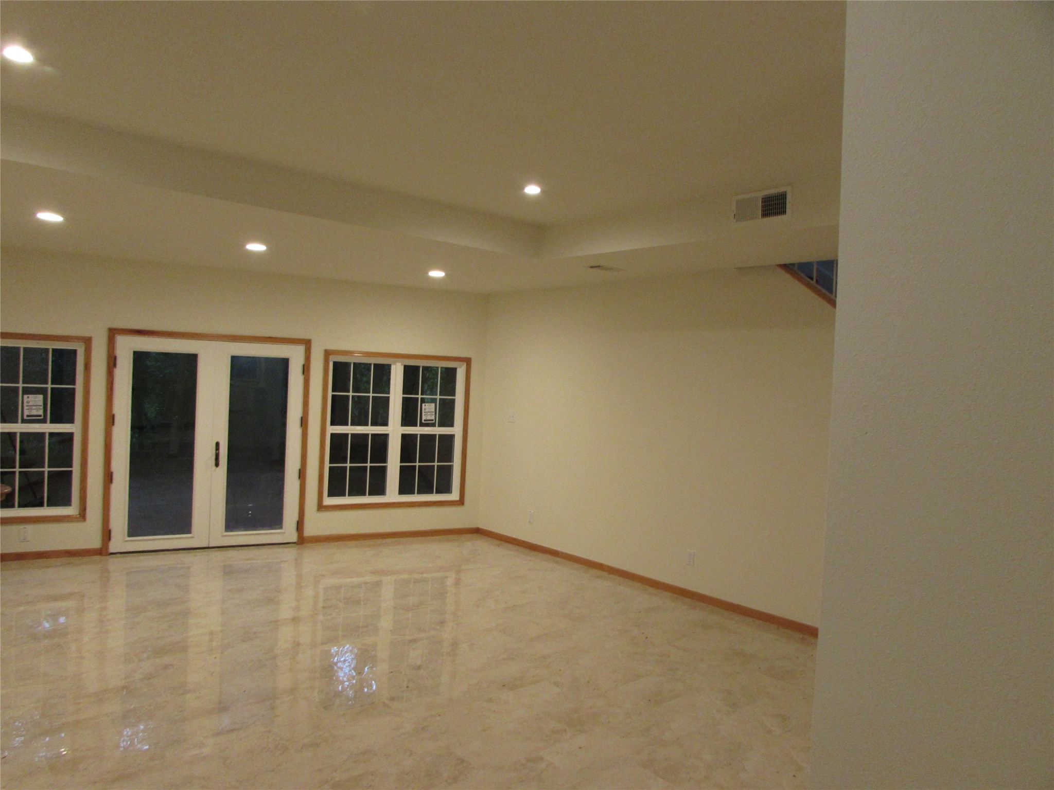 201 Vanderpool Lane 19 Property Photo 3