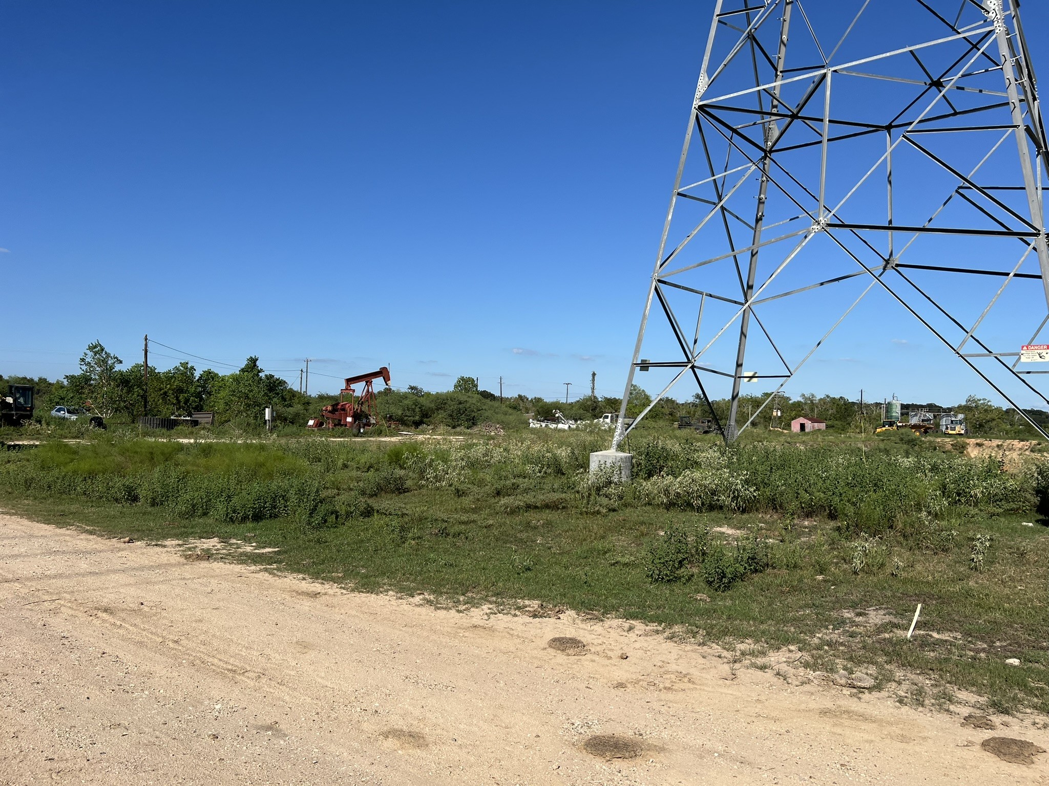 0 Cr-467 Property Photo 2