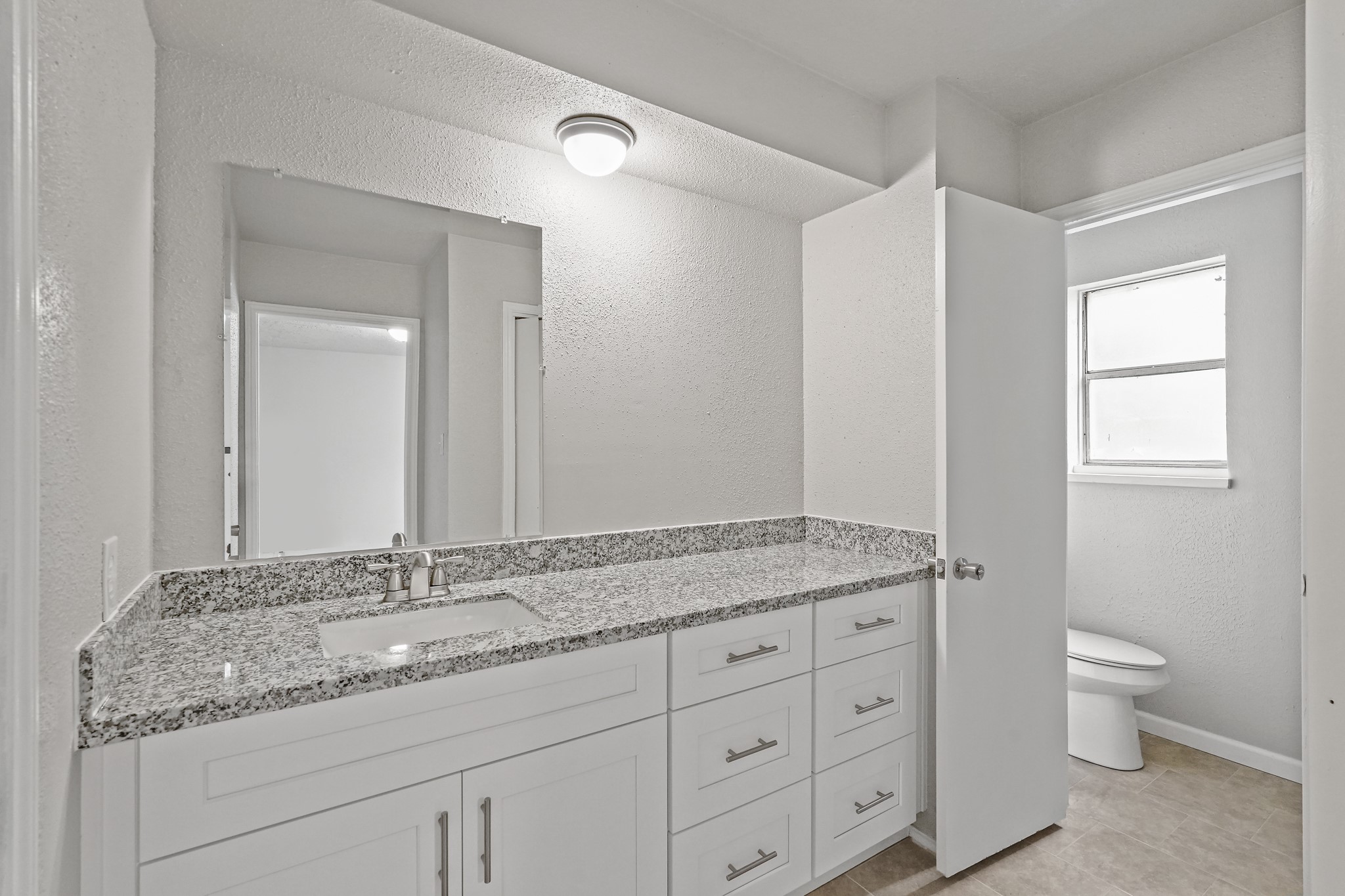 4319 Windrift Drive Property Photo 12