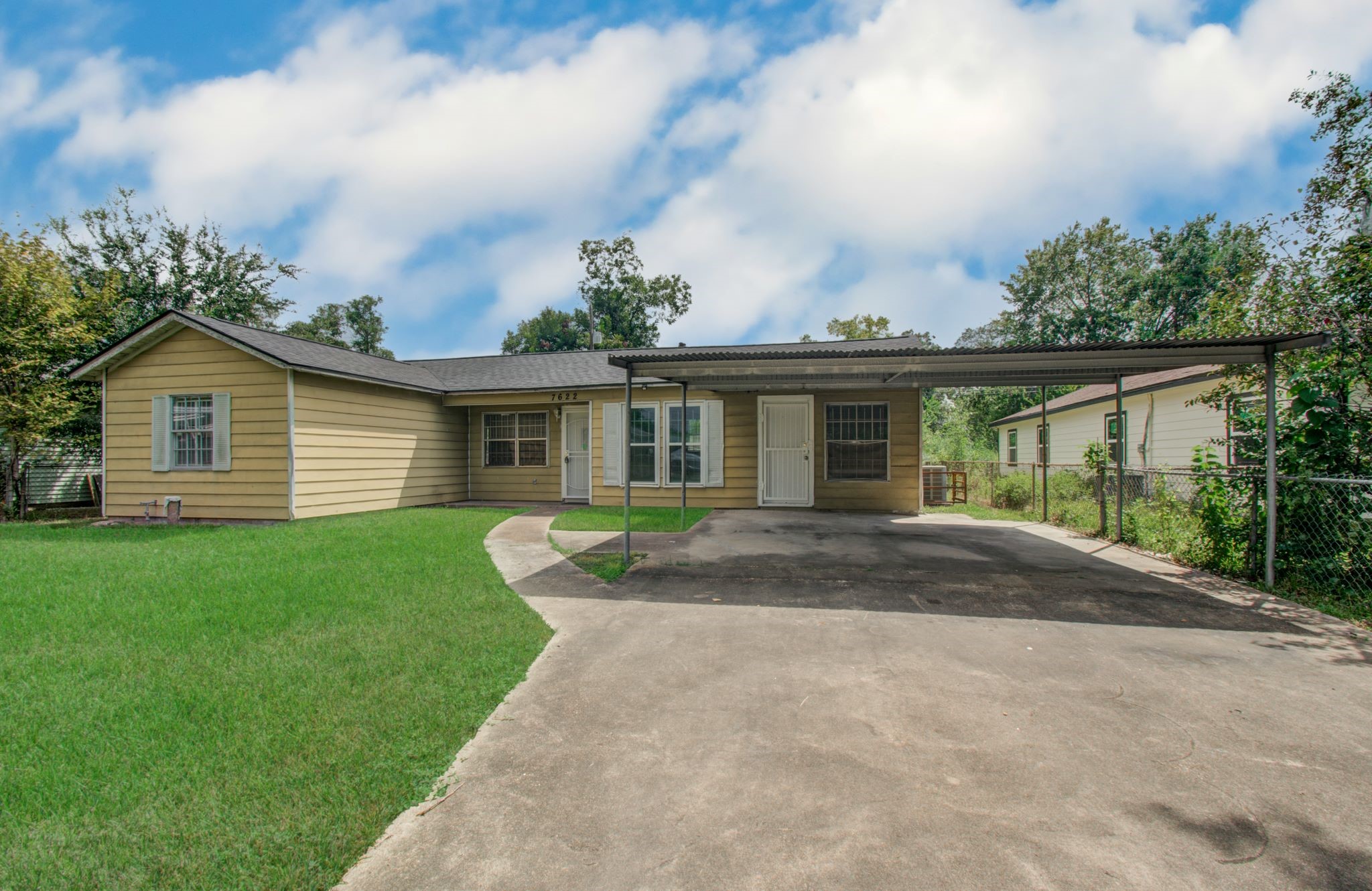 7622 Delavan Drive Property Photo 1