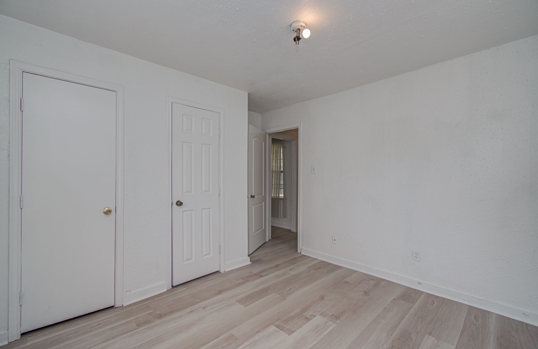 7622 Delavan Drive Property Photo 12