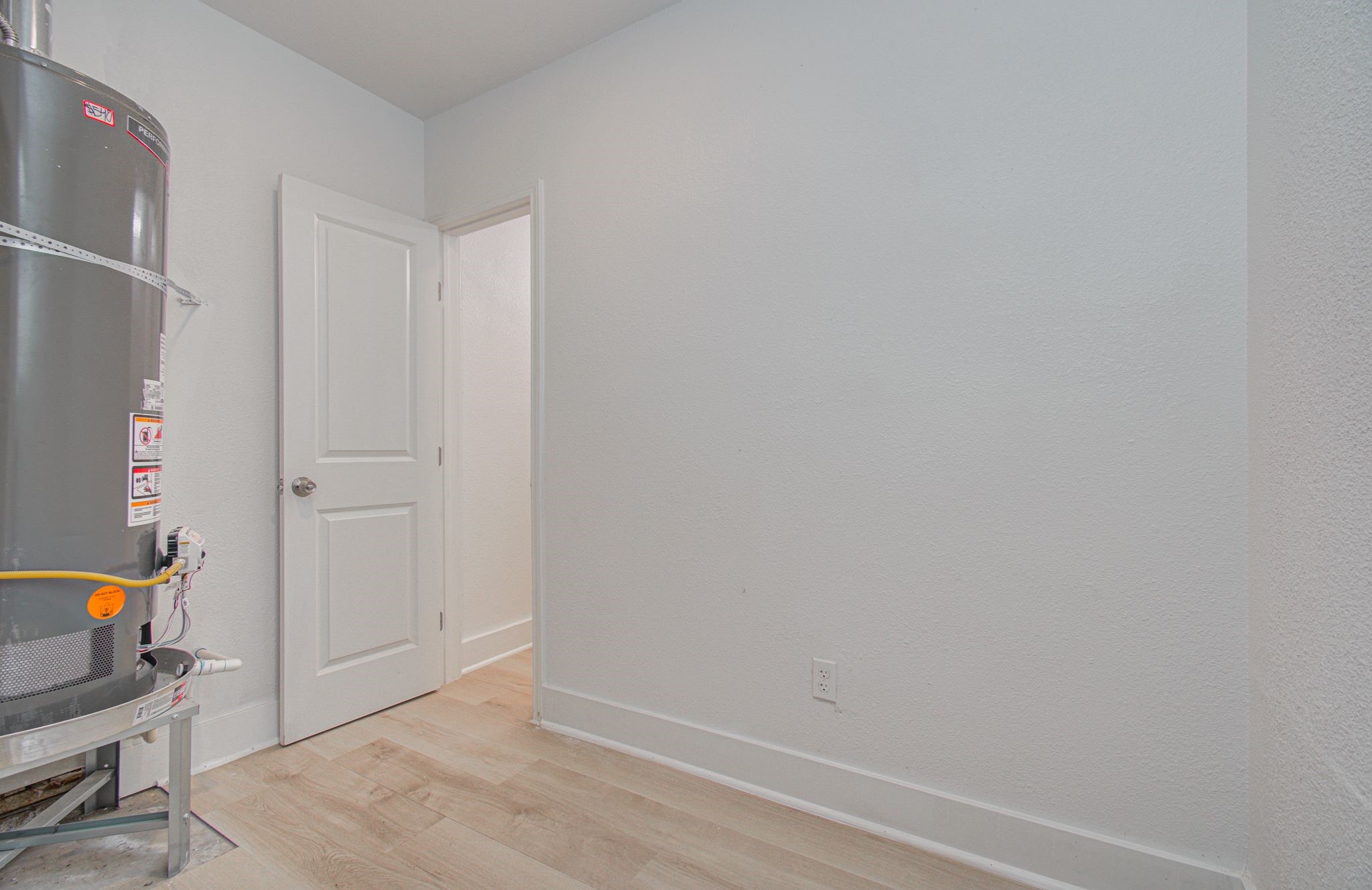 7622 Delavan Drive Property Photo 27