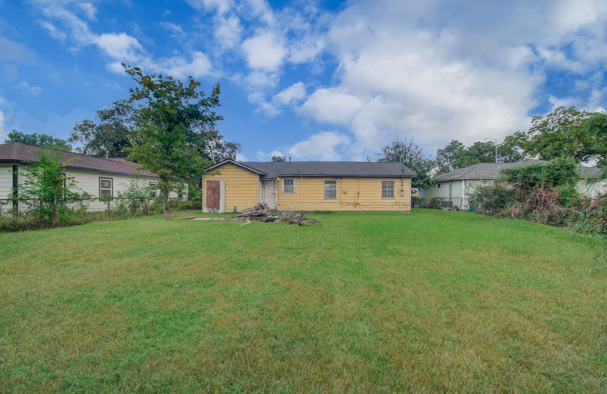 7622 Delavan Drive Property Photo 32
